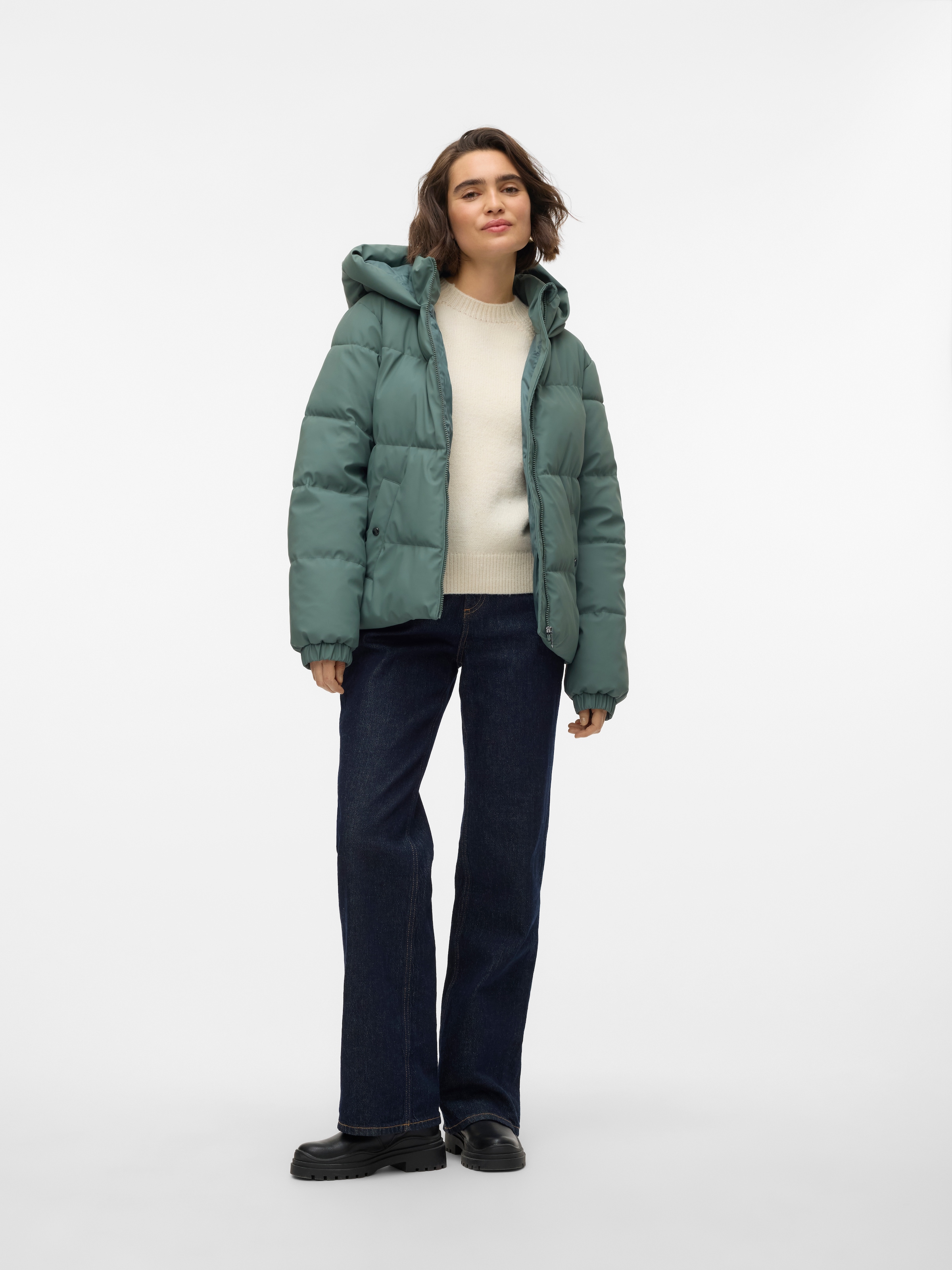 Vero Moda Steppjacke »VMGRETAMIA SHORT COATED JACKET ENT«