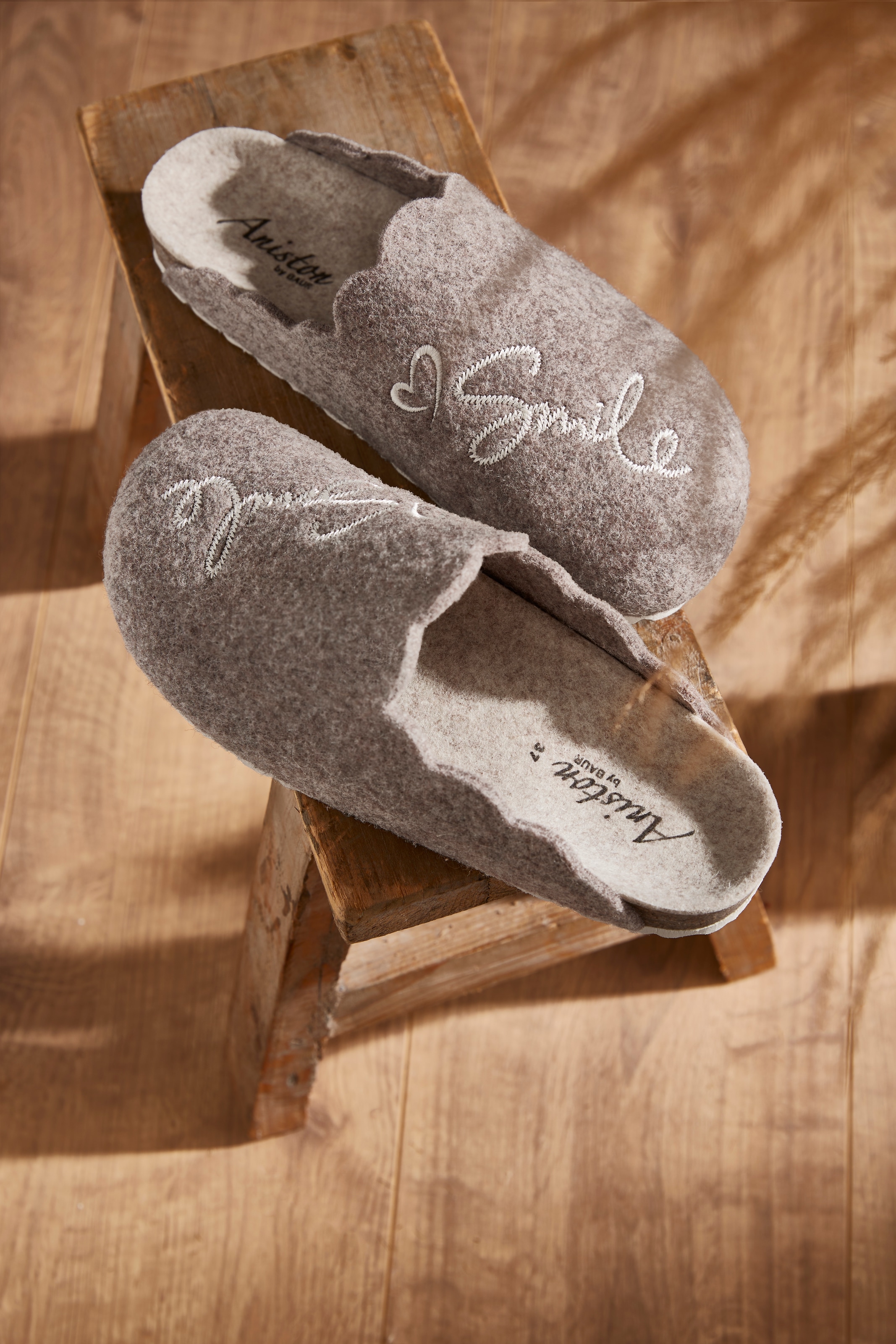 Aniston SHOES Sabot »Smile«  Clog, Hausschuh, Homeslipper - NEUE KOLLEKTION