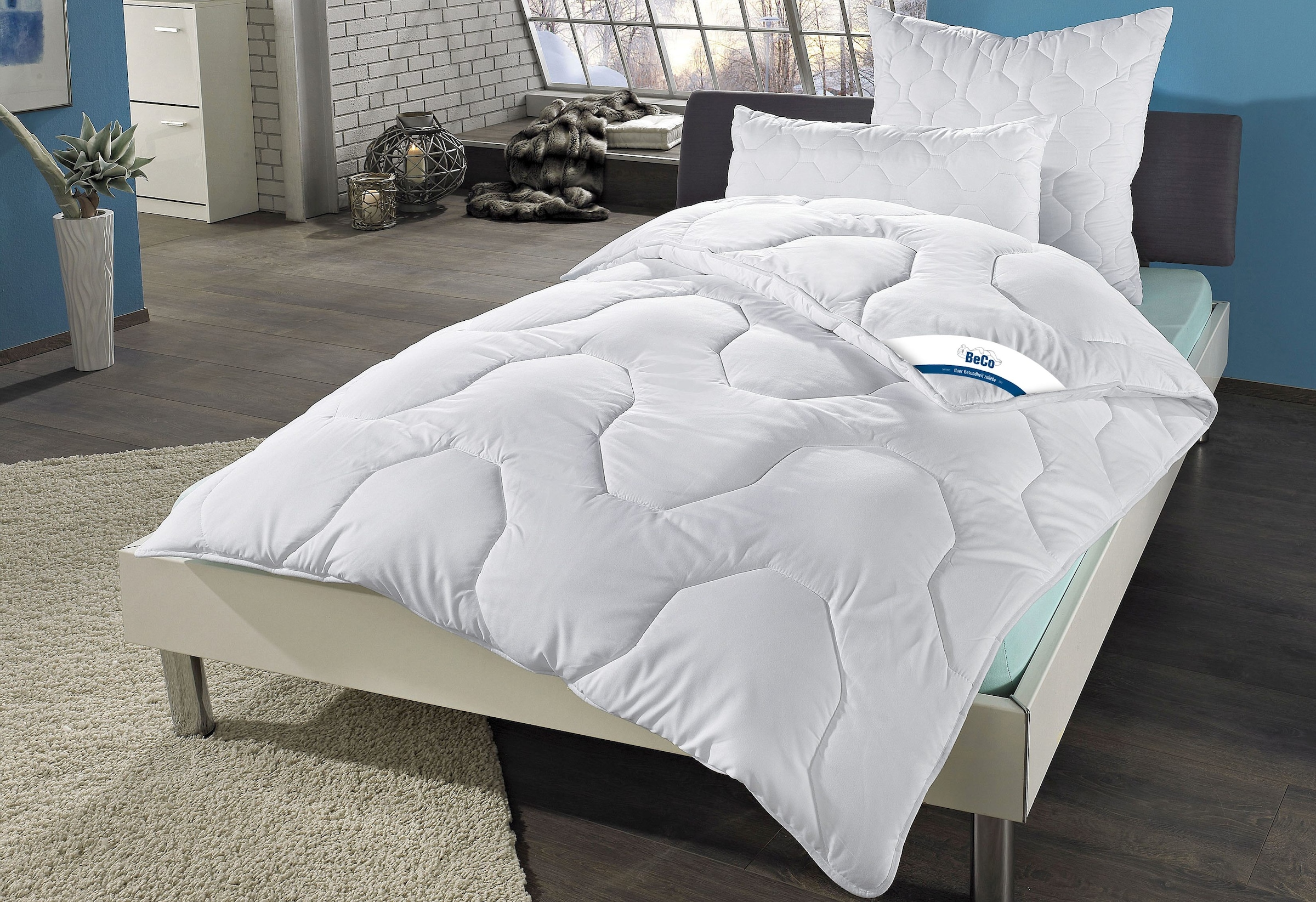 Image of Beco Kunstfaserbettdecke "Gregor, Bettdecken für Sommer und Winter, Ganzjahresdecke" warm Füllung Polyester Bezug Polyester 1 Stk. tlg. Bettdecke 135x200cm, allergiker geeignet (Hausstauballergiker)