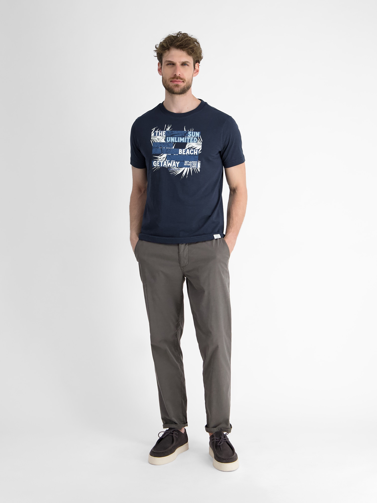 LERROS T-Shirt »LERROS Herren T-Shirt mit sommerlichem Brustprint«