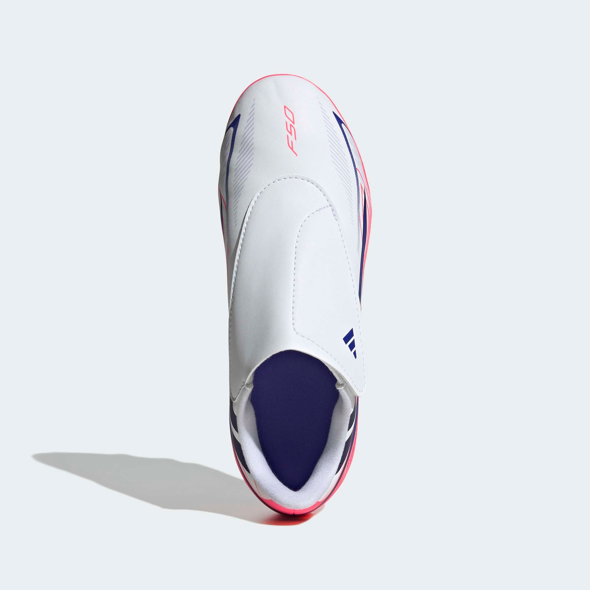 adidas Performance Chaussure de football »F50 HYPERFAST CLUB KIDS , KLETTVERSCHLUSS, FESTE BÖDEN/MULTI GROUND«  adapté à de nombreux types de sols, pour adolescents et enfants