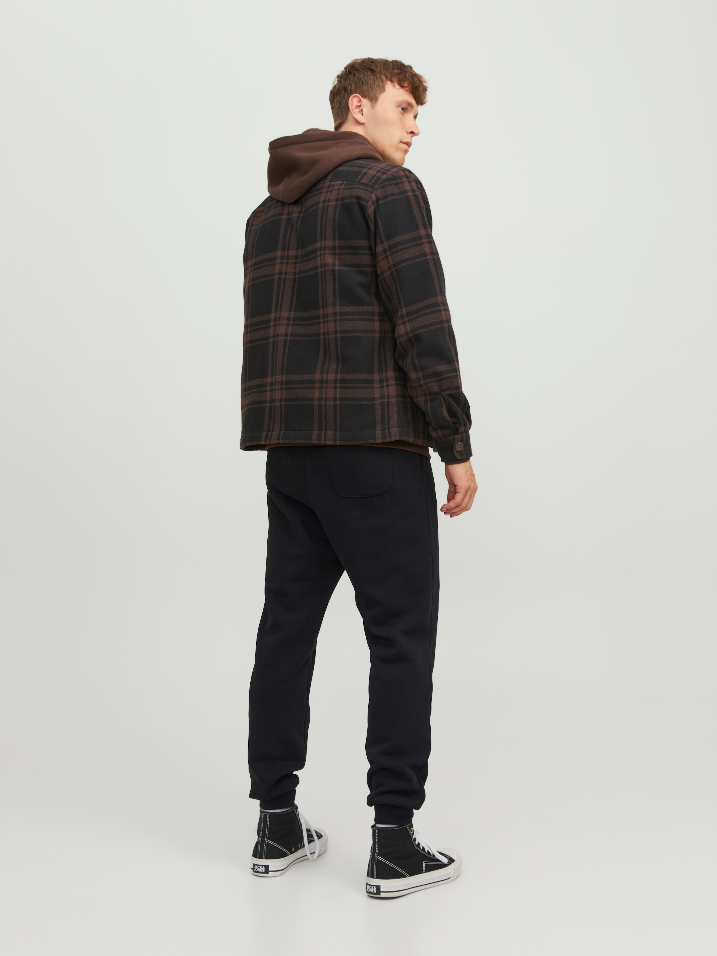 Jack & Jones Pantalon sweat »JPSTGORDON mit Kordelzug und Komfortbund«  unifarben, modisch, regular fit, Sweatware
