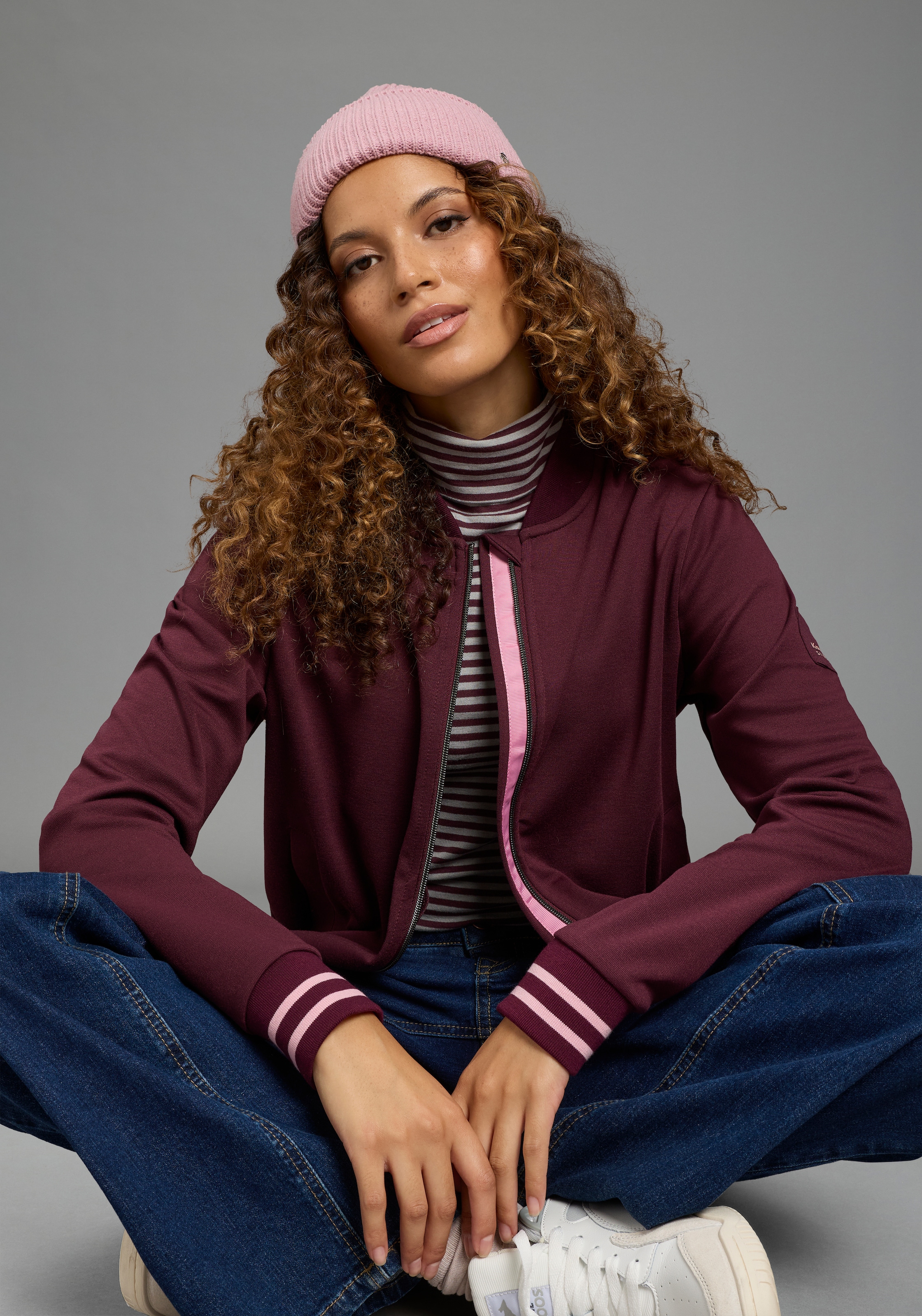 Image of KangaROOS Blouson aus softem Materialmix, mit Kontrastdetails, Reissverschluss