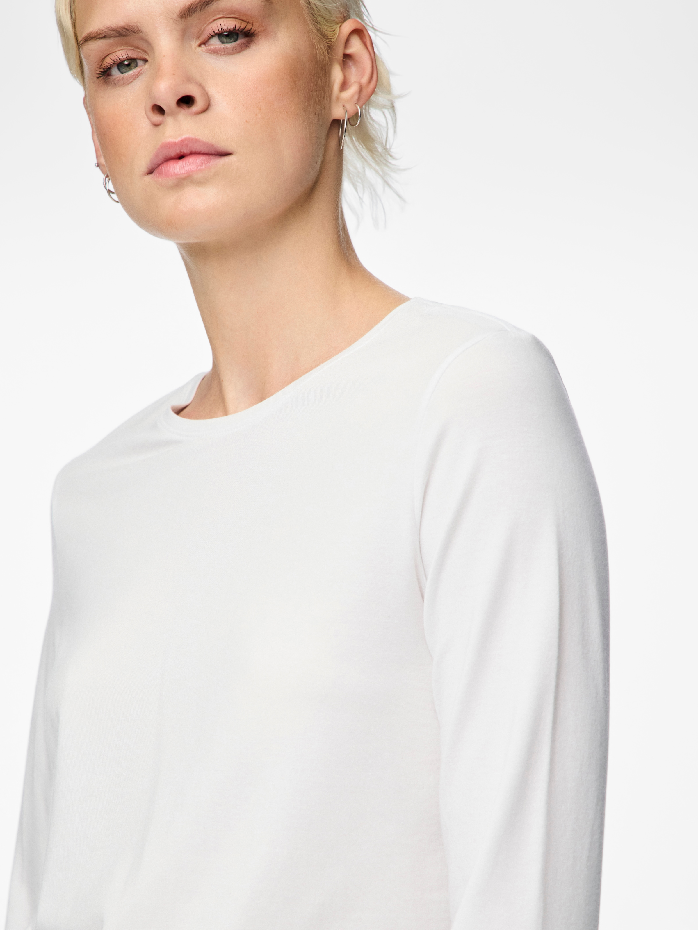 pieces T-shirt à manches longues »PCSIRENE LS TEE JRS NOOS« Mélange de coton, coupe slim