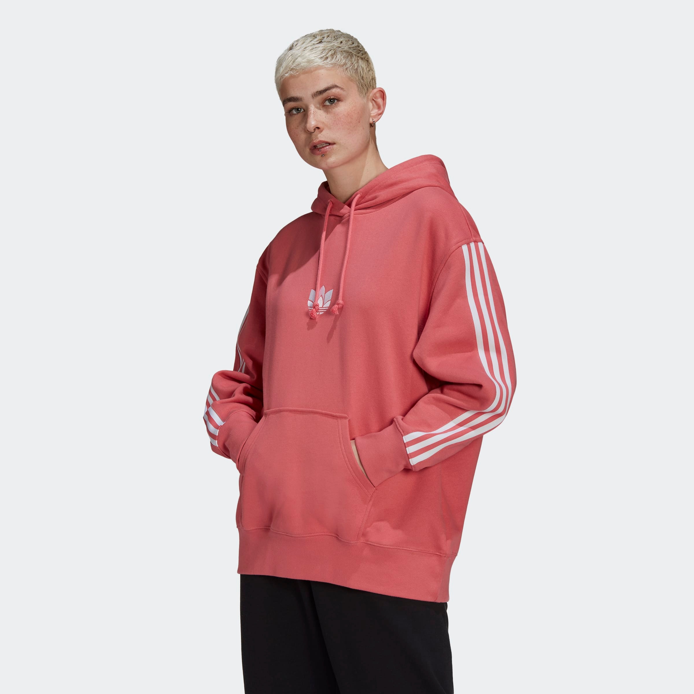 Image of adidas Originals Hoodie »LOUNGEWEAR ADICOLOR 3D TREFOIL OVERSIZE« bei Ackermann Versand Schweiz