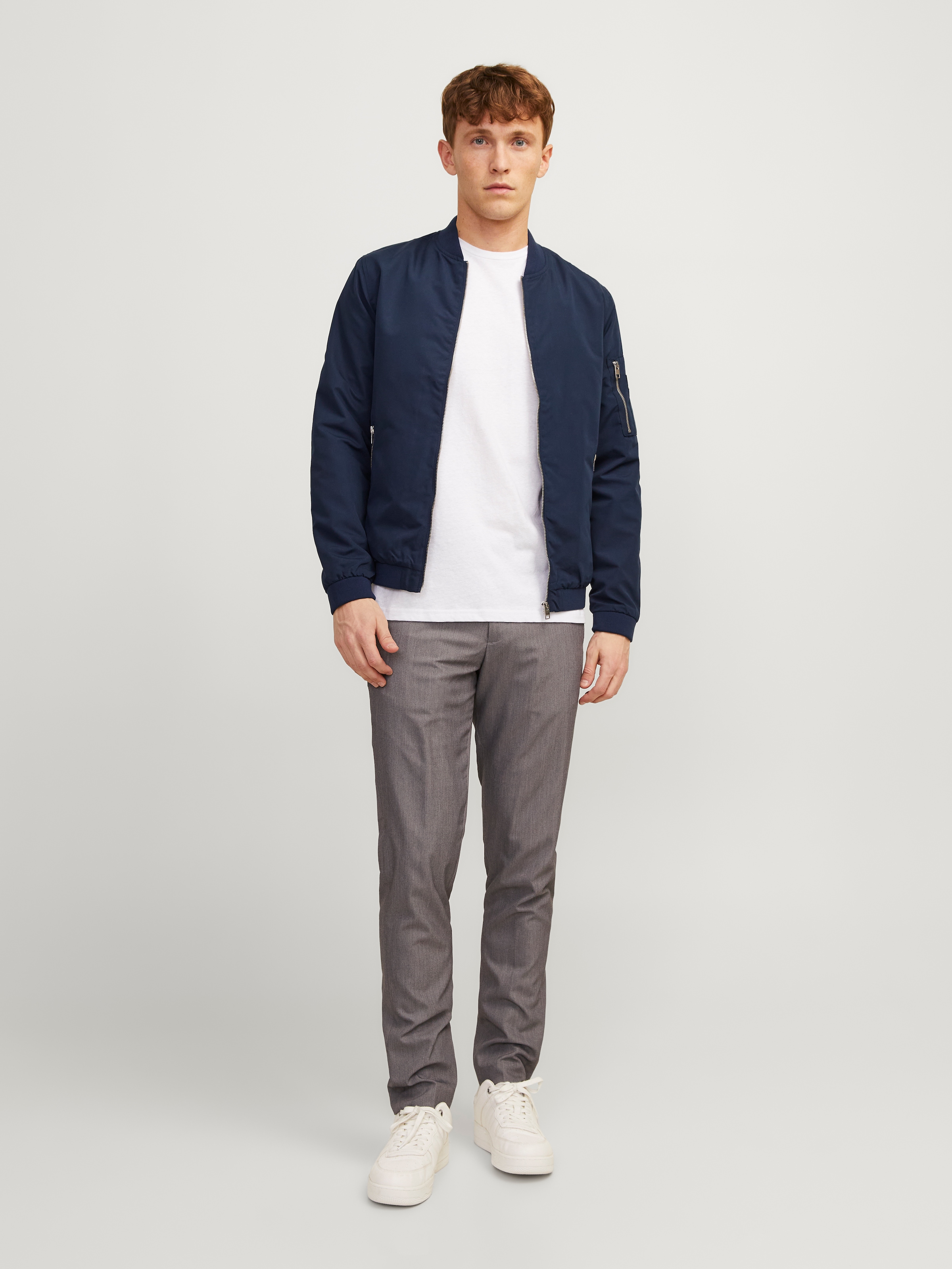 Jack & Jones Blouson »JJERUSH mit Stehkragen und Reissverschlusstaschen« ohne Kapuze unifarben, modisch, regular fit, Polyester