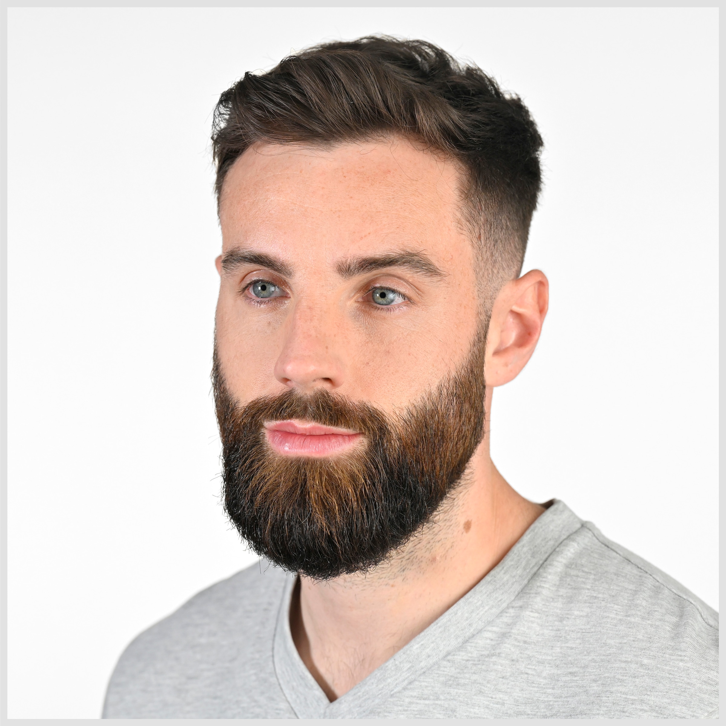 BaByliss Tondeuse à barbe »BaByliss Super-X Metal Barttrimmer, Bartschneider, wasserdicht, T996E« 2 Aufsätze Japanischer Stahl, 2 Kammaufsätze mit 6 Positionen 1–6mm, kabellos