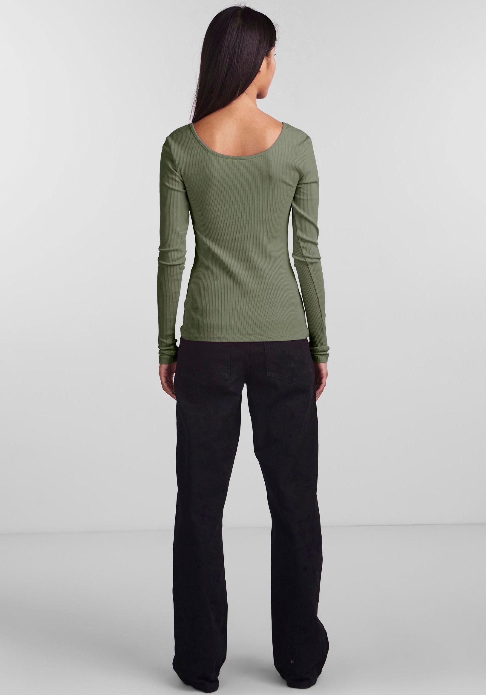 pieces T-shirt à manches longues »PCKITTE LS TOP NOOS BC« Mélange de coton, coupe slim