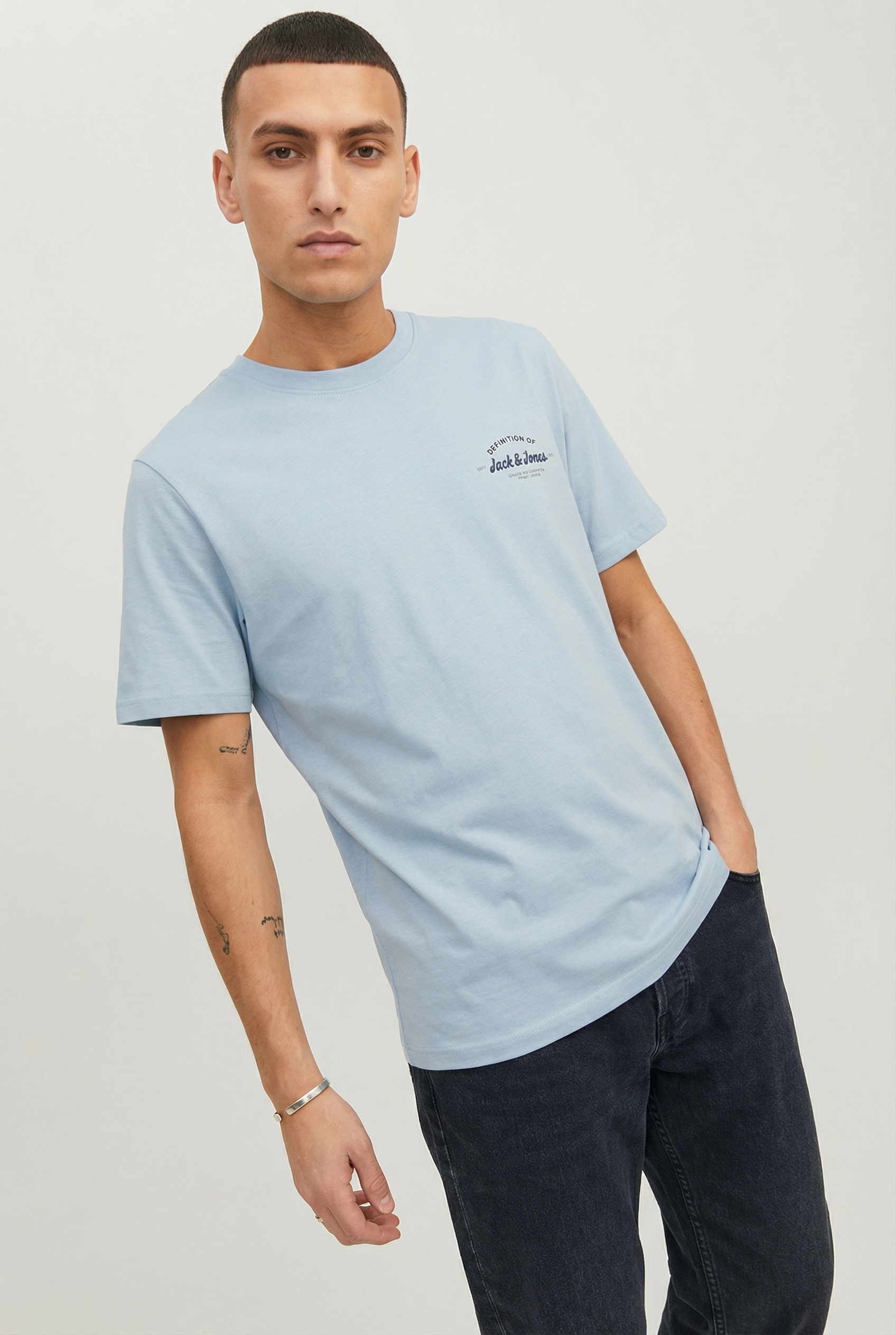 Jack & Jones T-shirt »JJBRANDON TEE SS CREW NECK 3PK MP« Packung, 3 pièces mit kleinem Brustmotiv