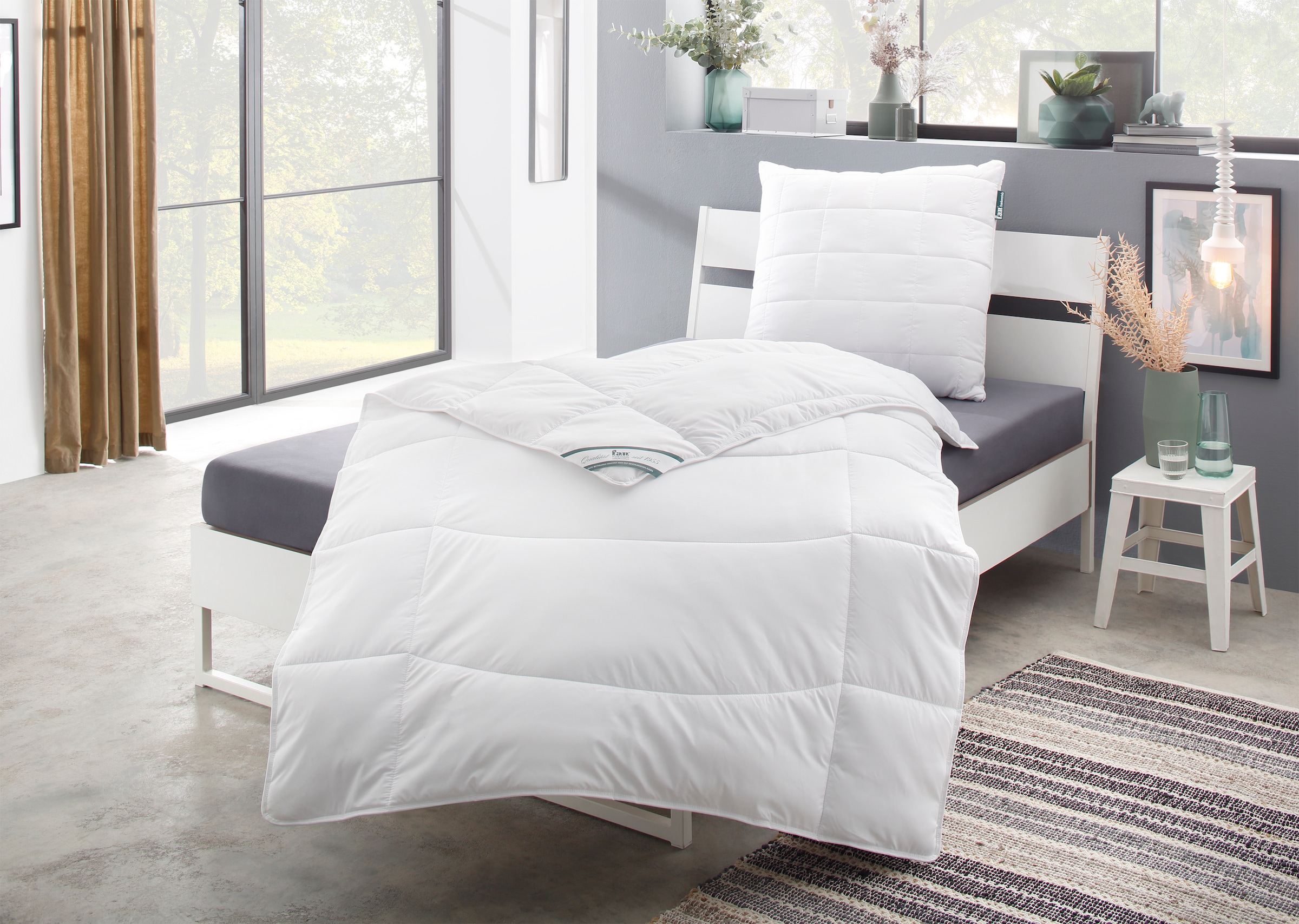 Image of fan Microfaserbettdecke "Komfort Plus, Bettdecke in 135x200 cm und weitere Grössen erhältlich" normal Füllung 100% Lyocell 1 Stk. tlg. Made in Germany Zu jeder Jahreszeit ideal für Schwitzer