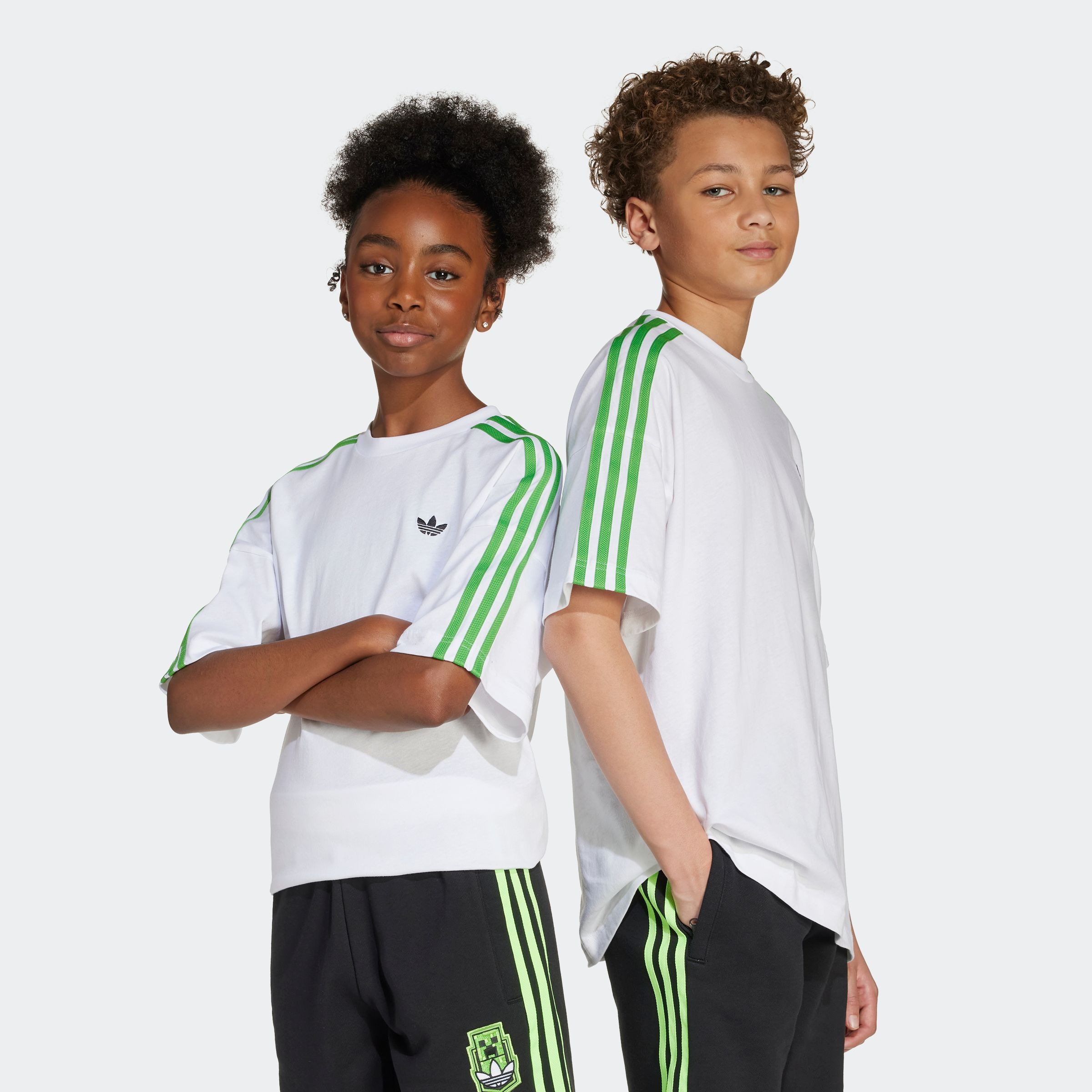 Image of adidas Originals T-Shirt "ADIDAS X MINECRAFT KIDS" sportlicher Stil, kurze Ärmel, lockere Passform, für Kinder