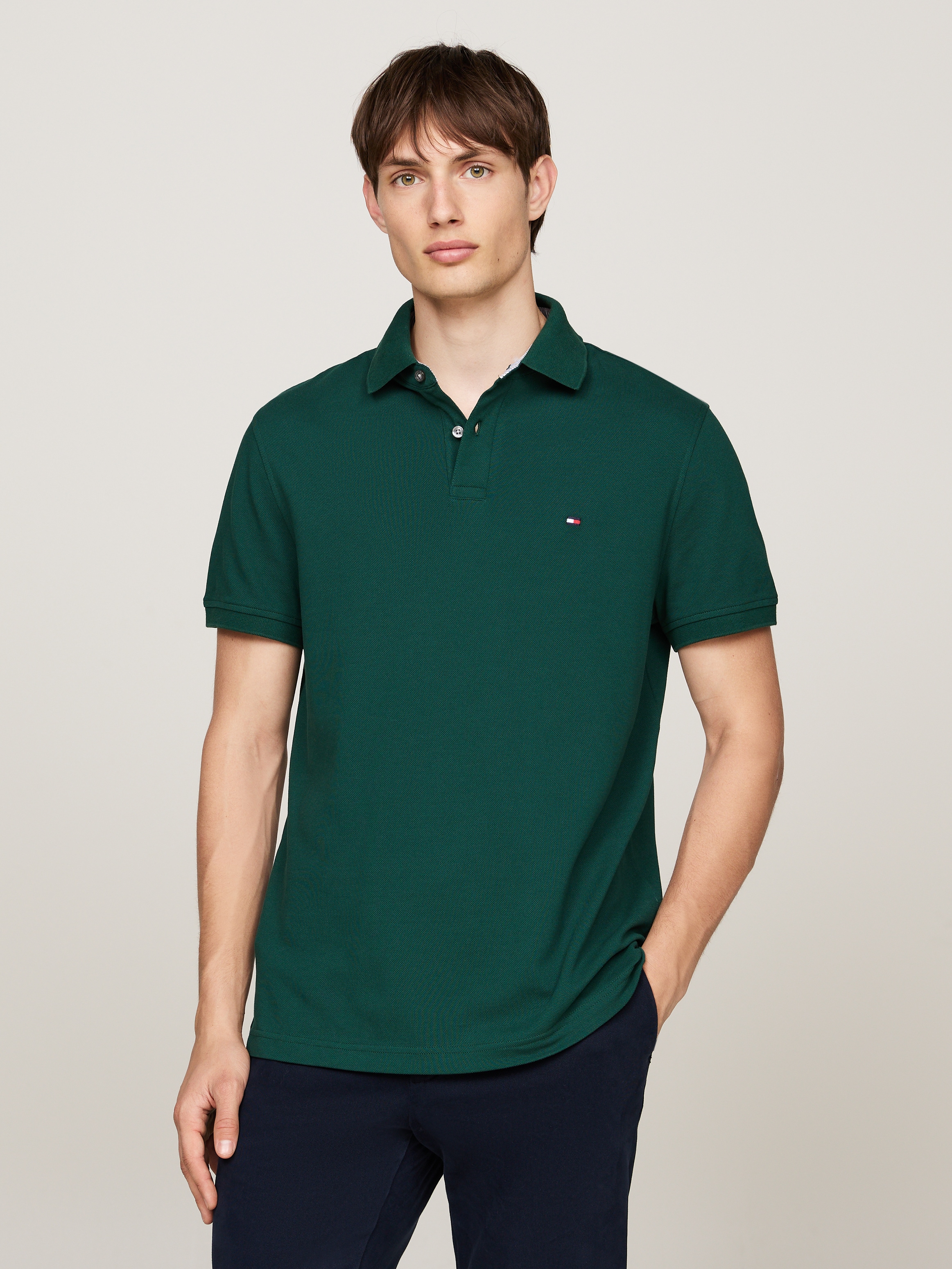 Image of Tommy Hilfiger Poloshirt "1985 REGULAR POLO mit Kontraststreifen und Knopfleiste" unifarben, sportlich, regular fit, Baumwollmix, Polokragen