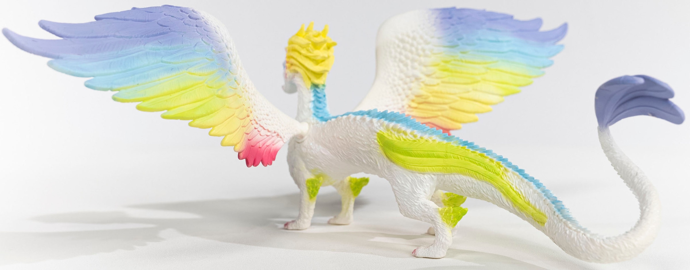 Schleich® Spielfigur »BAYALA®, Regenbogendrache (70728)«