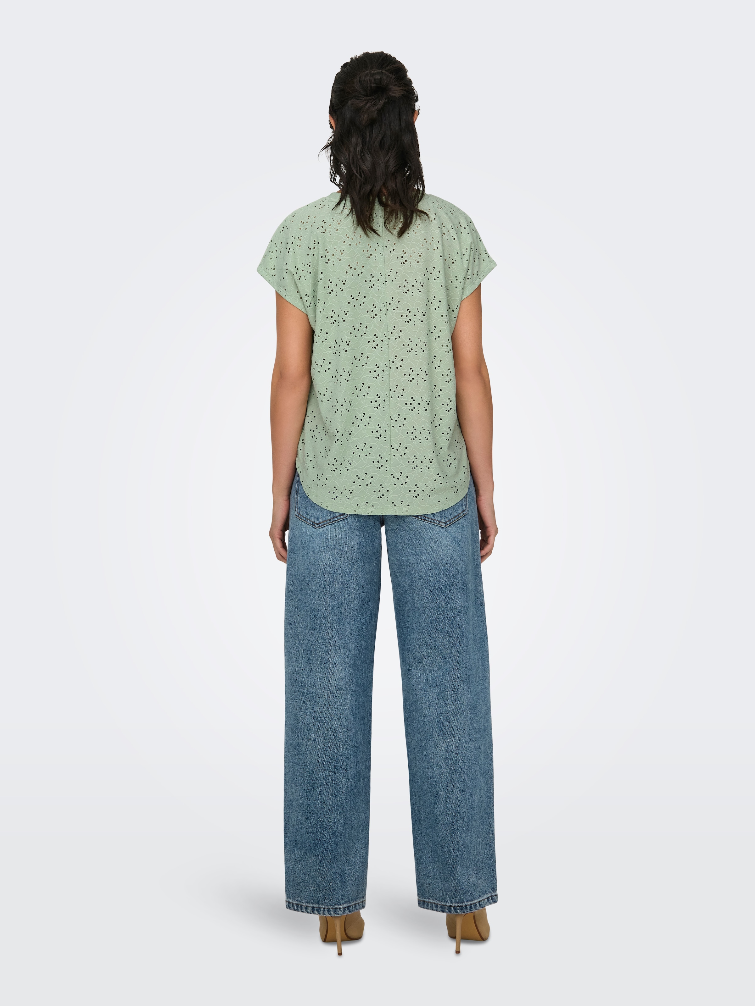 ONLY Kurzarmshirt »ONLSMILLA LIFE S/S TOP JRS NOOS«, regular fit, modisch, Single Jersey, Materialmix, Rundhals