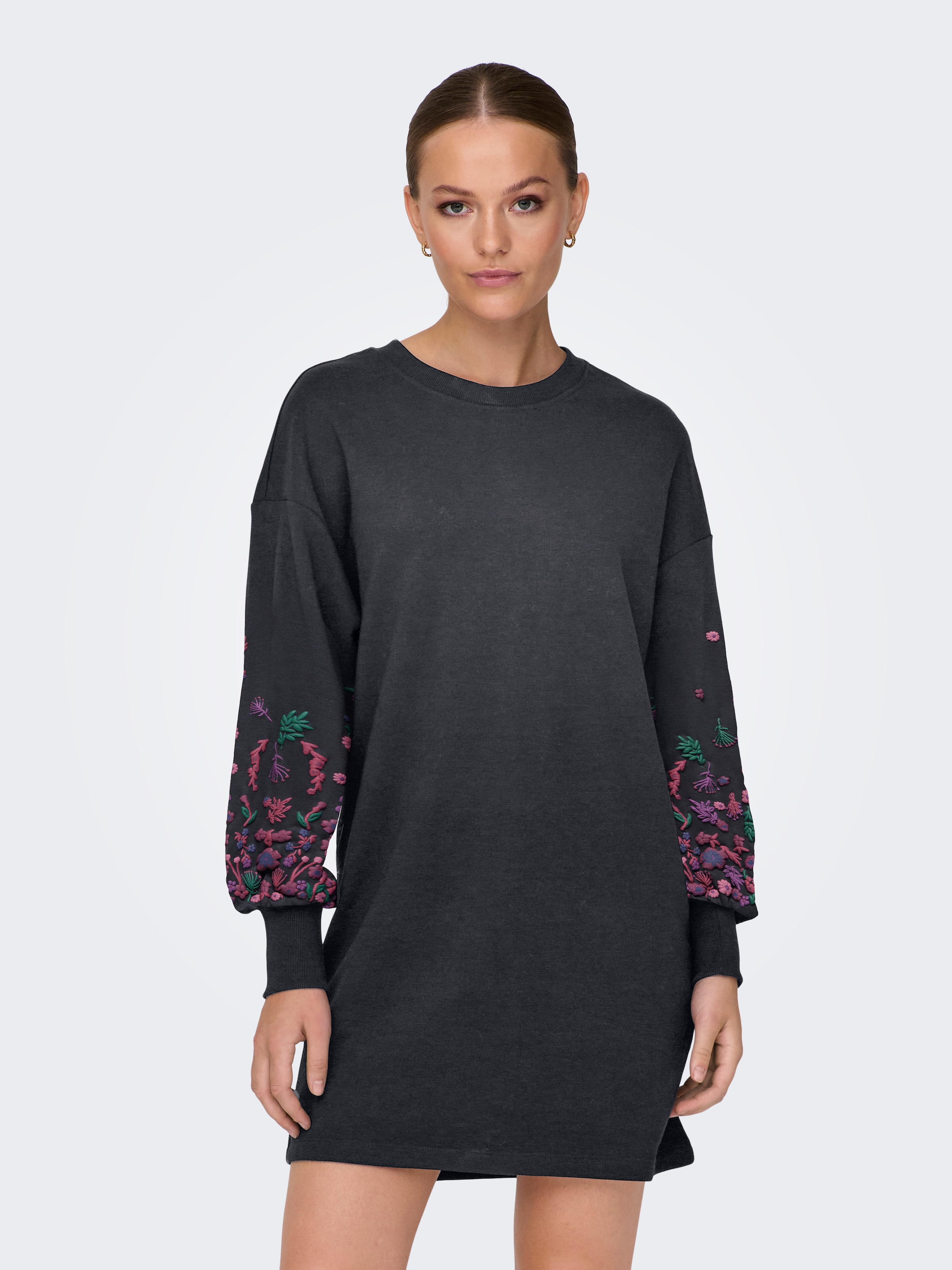 Image of ONLY Sweatkleid "ONLBROOKE LS SHORT DRESS FLOWER SWT NOOS"