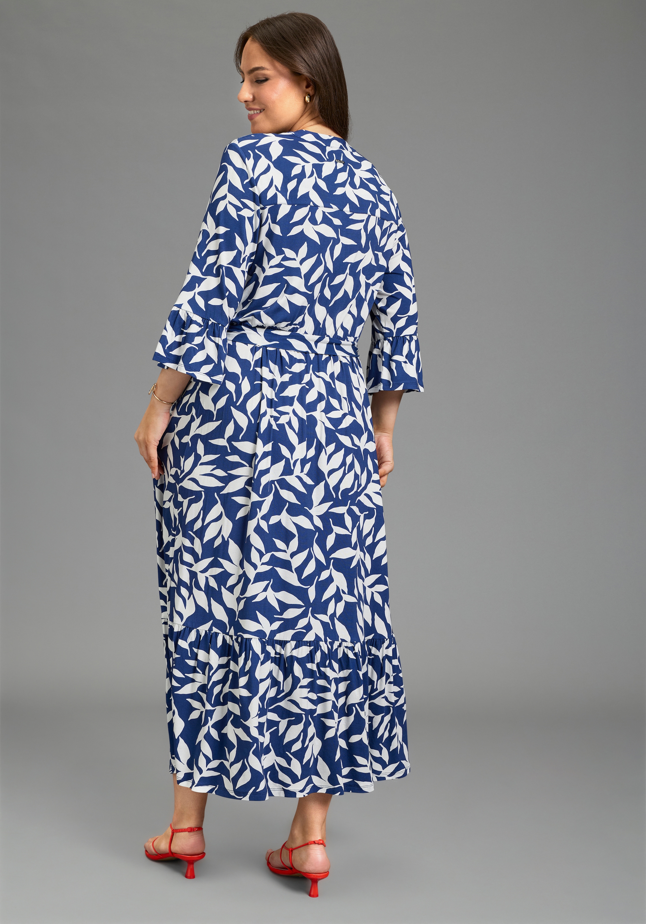 Laura Scott CURVE Maxi robe mit Volantsäumen und Two-Tone-Print