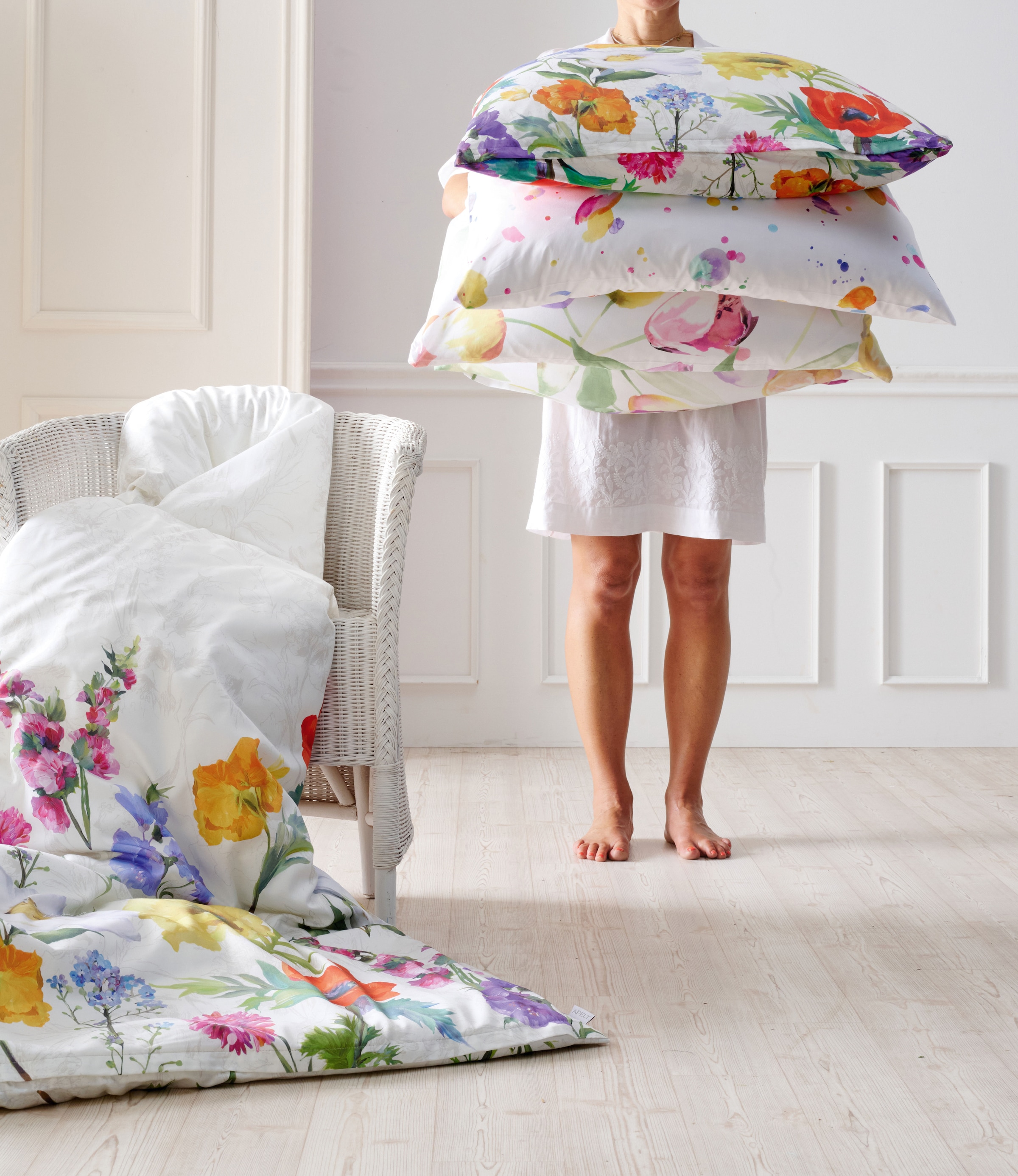 APELT Bettwäsche »Fiora« 2 tlg. Bettwäsche-Set mit Reissverschluss, Baumwoll-Satin, Digitaldruck