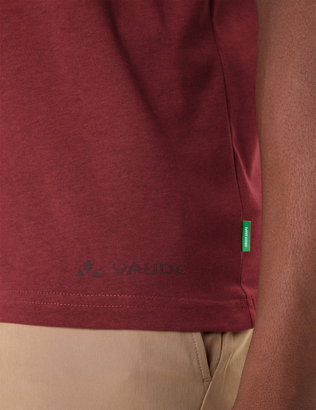 VAUDE »MEN'S CYCLIST T-SHIRT V« coupe sportive, manches courtes, pour activités variées
