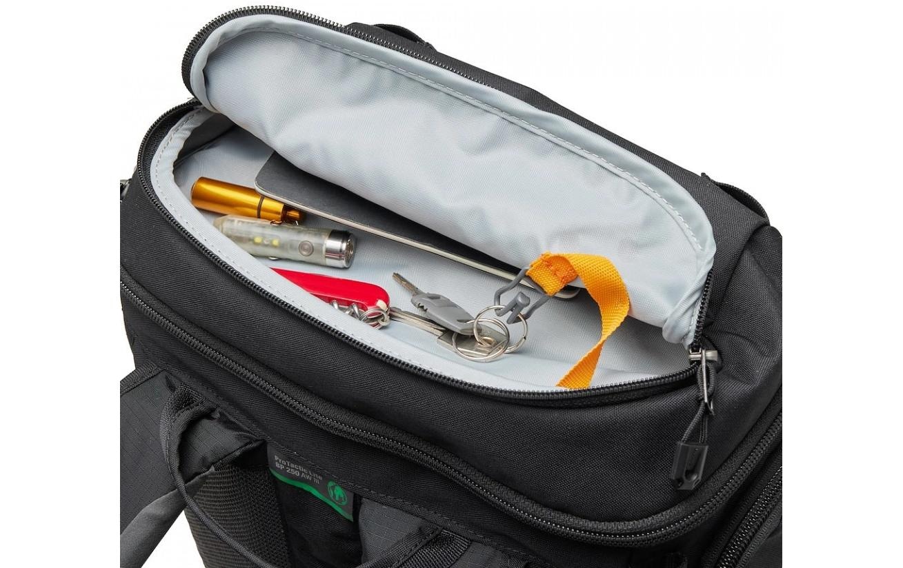Lowepro Fotorucksack »ProTactic Lite BP 250 AW III«
