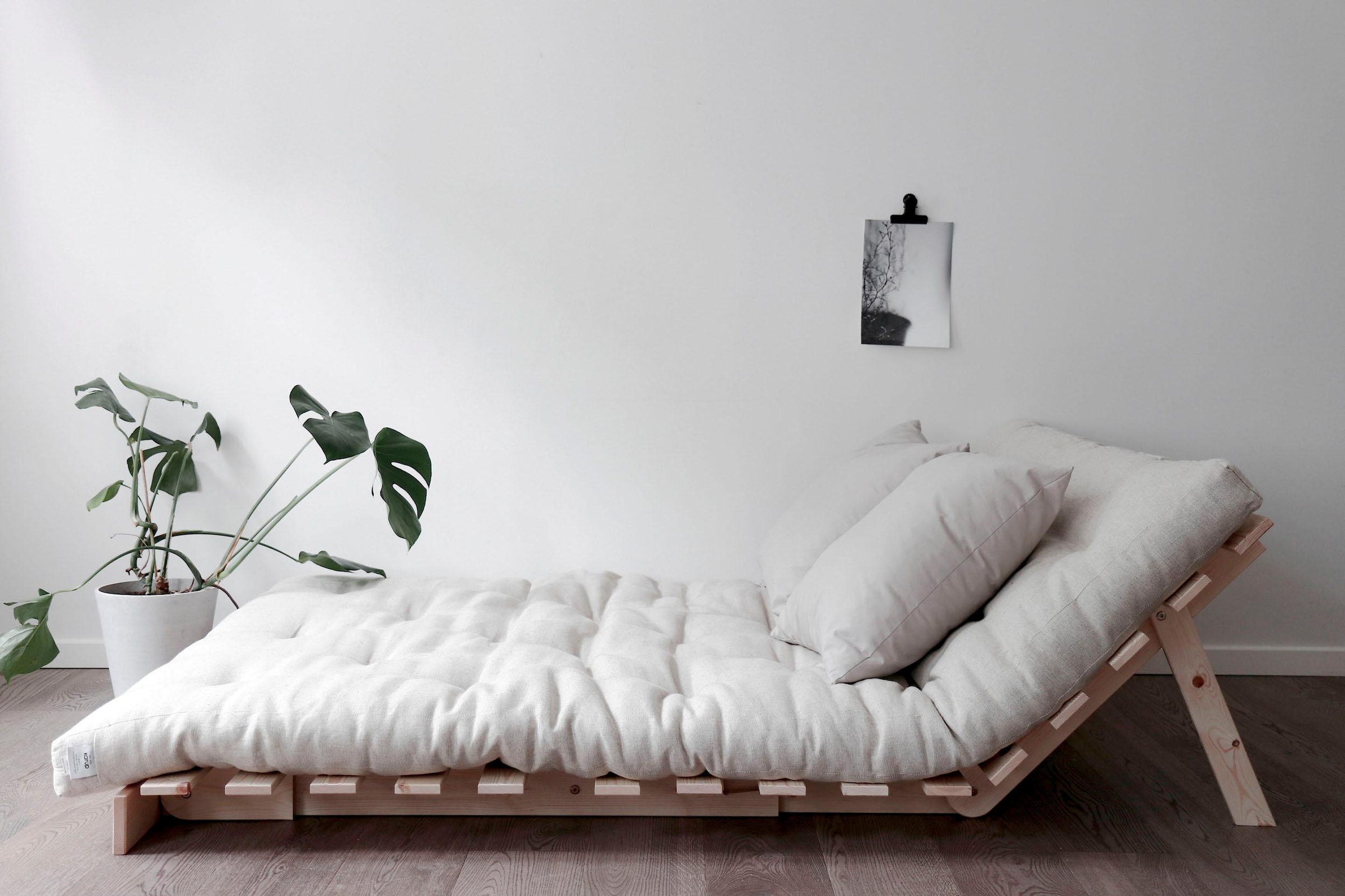 Karup Design Daybed »Roots 140 Schlafsofa, Gästebett, Sofa mit Futonmatratze«, Inkl. Futonmatratze, Liegefläche 140x200 cm, FSC® zertifizierte Kiefer