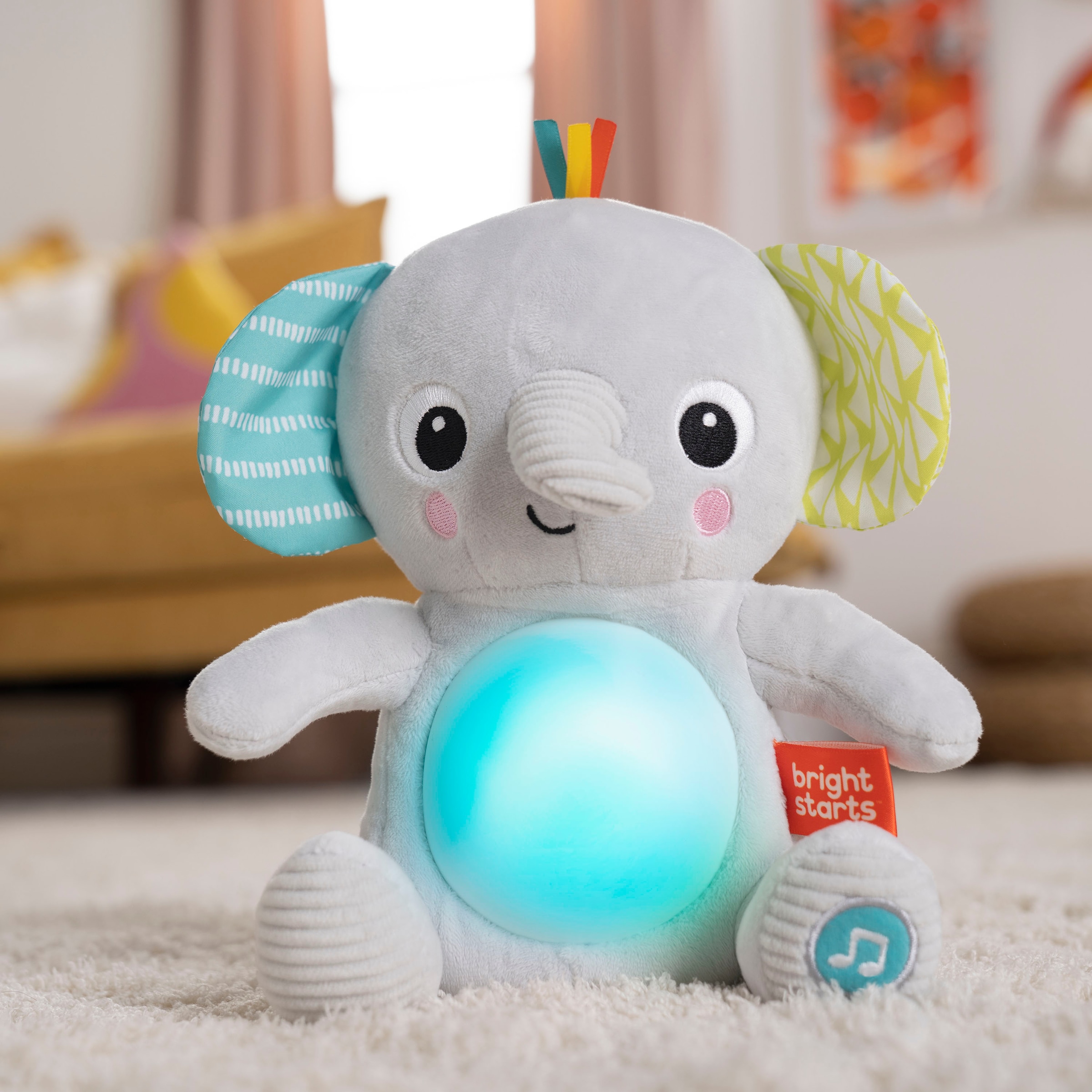 Bright Starts Figurine en peluche »Hug-a-bye Baby™ Musical Light Up Soft Toy​« mit Licht und Soundeffekten