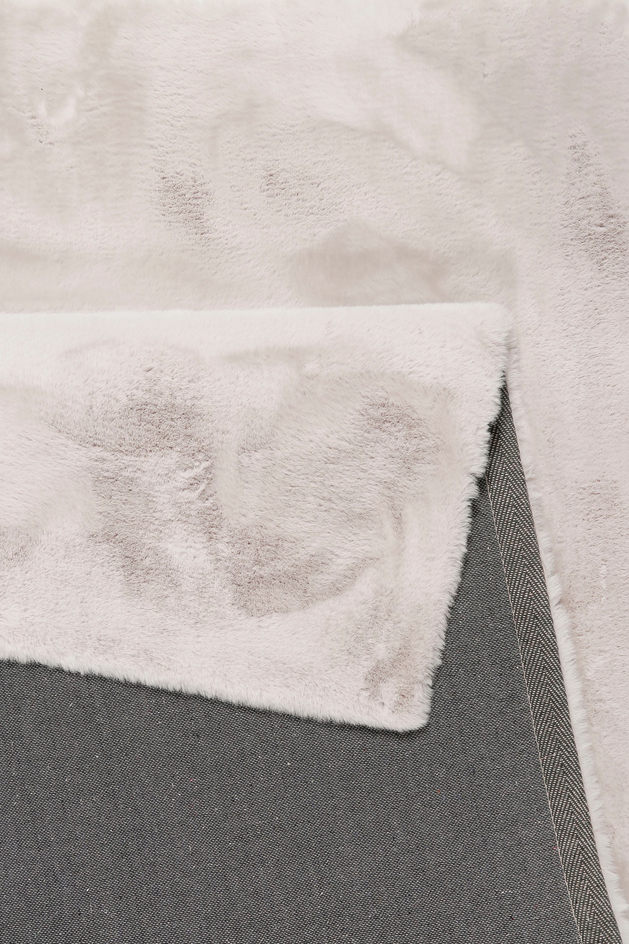 Esprit Hochflor-Teppich »Alice Kunstfell«, rechteckig, Kaninchenfell-Haptik, besonders weich und dicht, für alle Räume