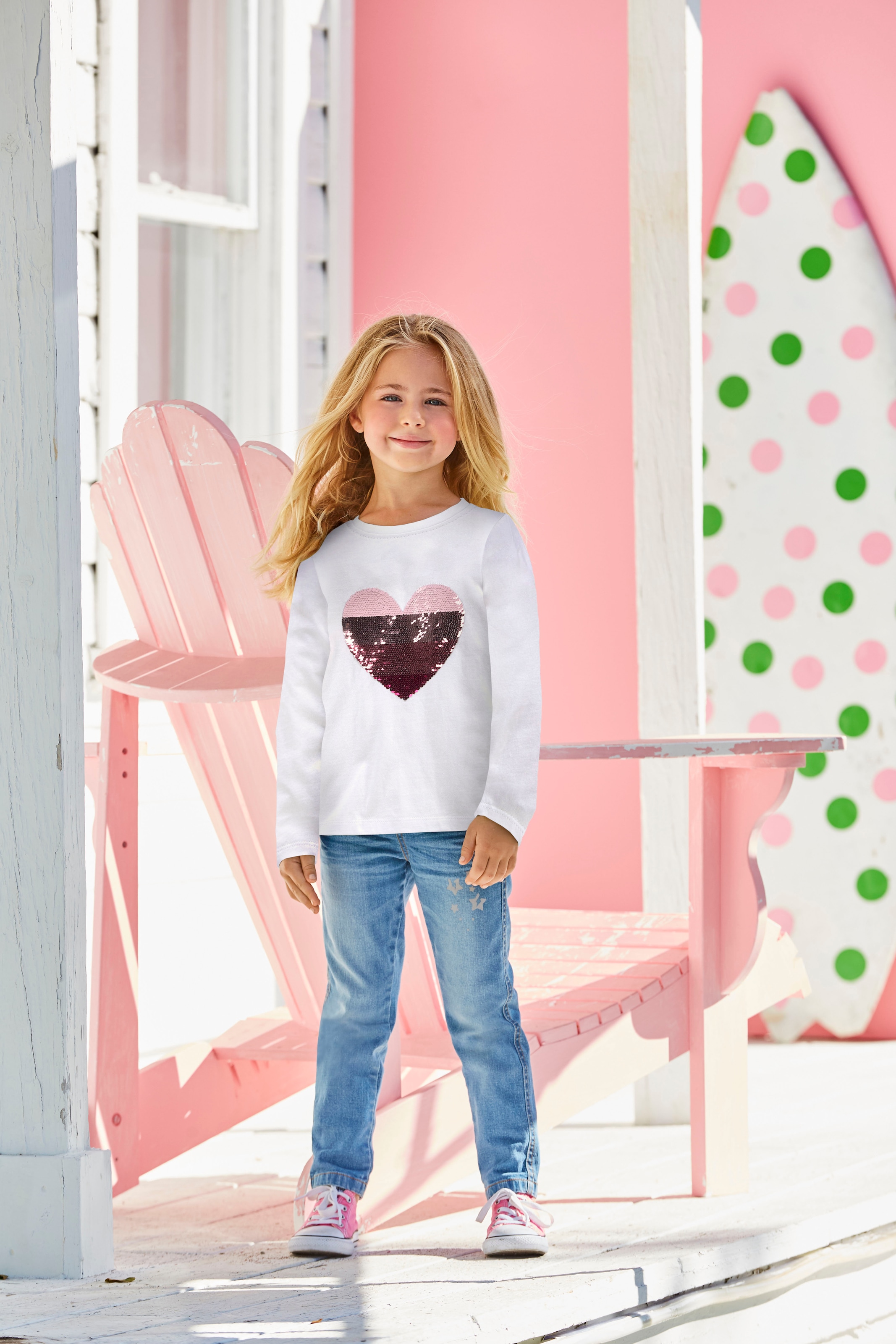 KIDSWORLD Langarmshirt »für kleine Mädchen«, mit Paillettenherz zum Wenden