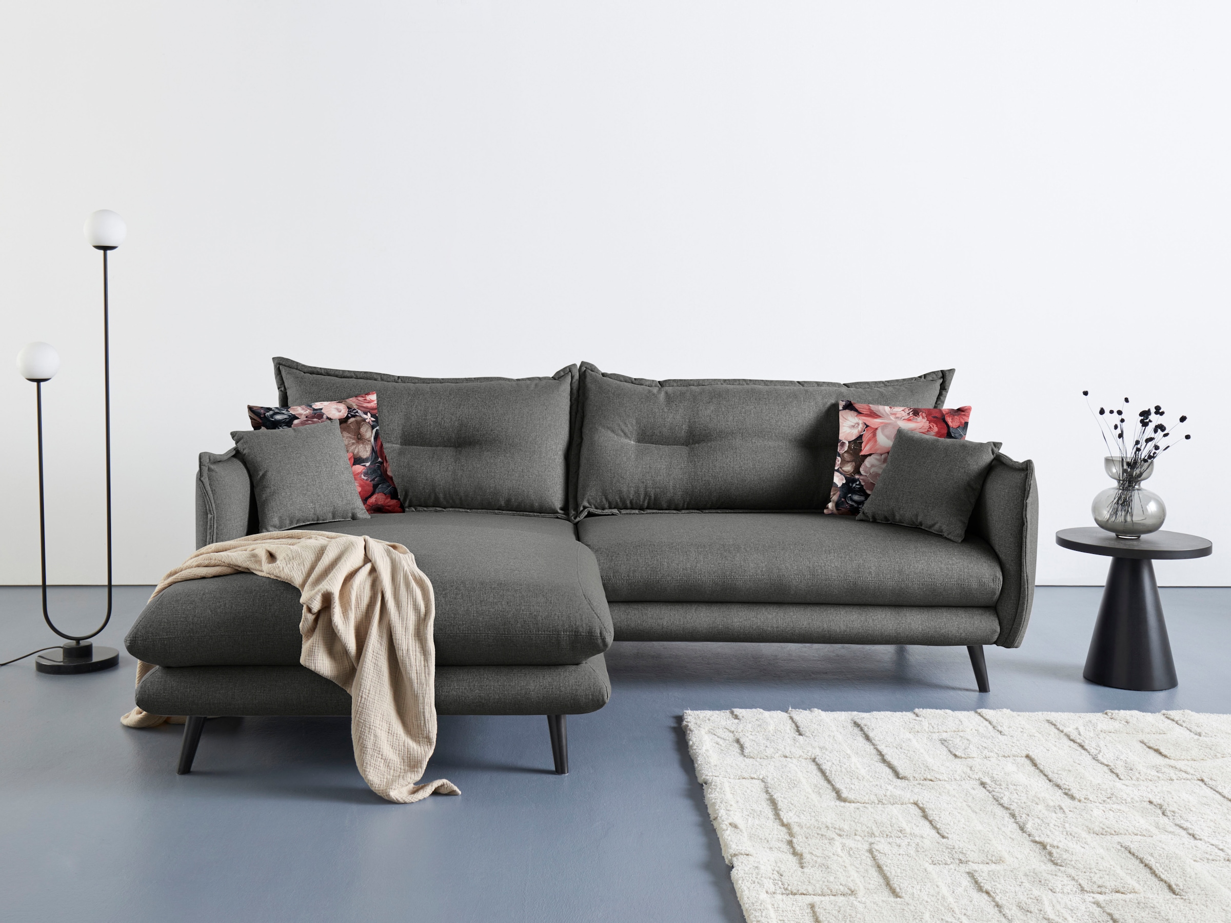 Home affaire Ecksofa »Lazio modern und bequem, schmale Armlehnen, tolle Detailverarbeitung« zwei verschiedene Fussfarben wählbar