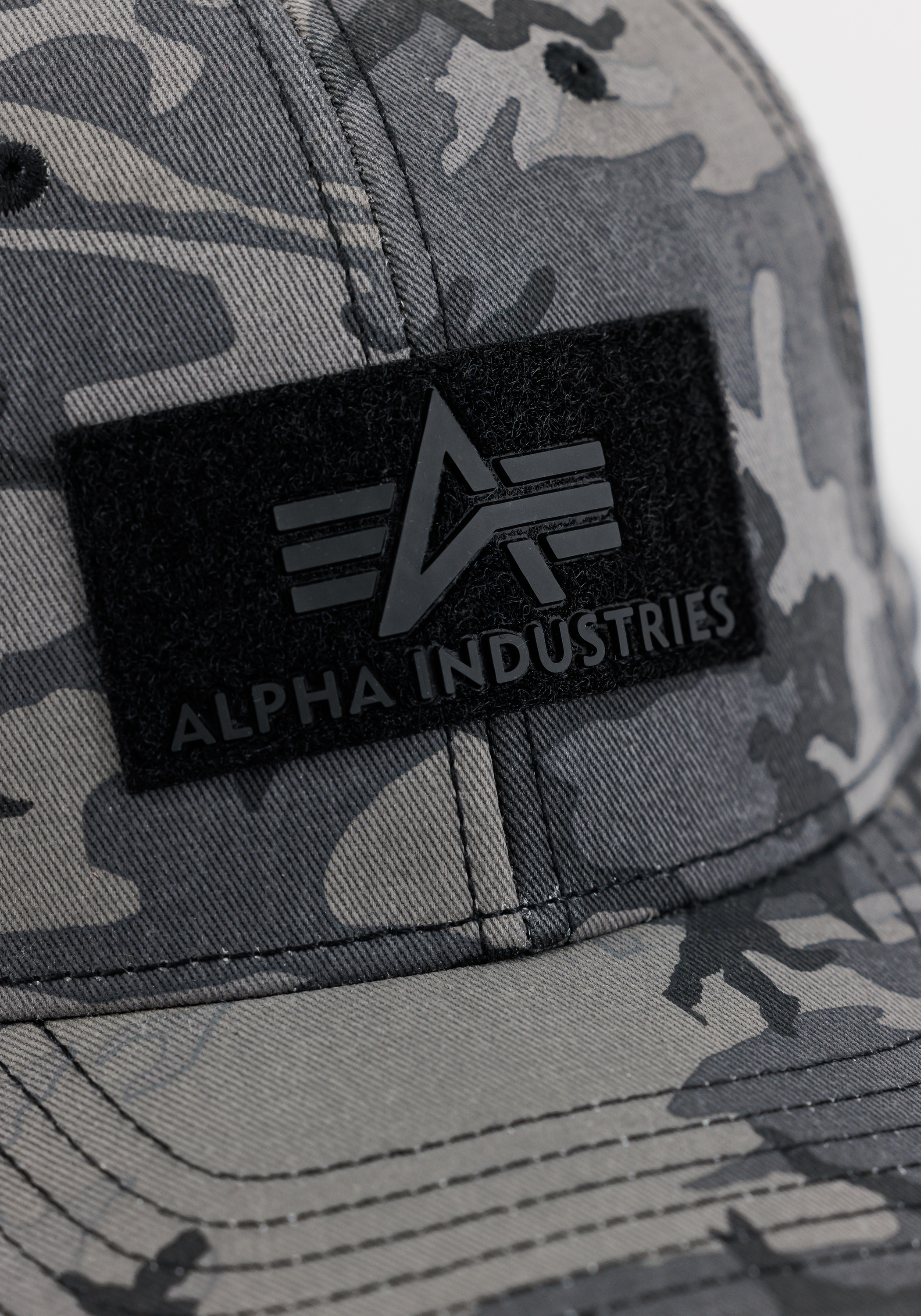 Alpha Industries Casquette de camionneur »Velcro Cap Camo«