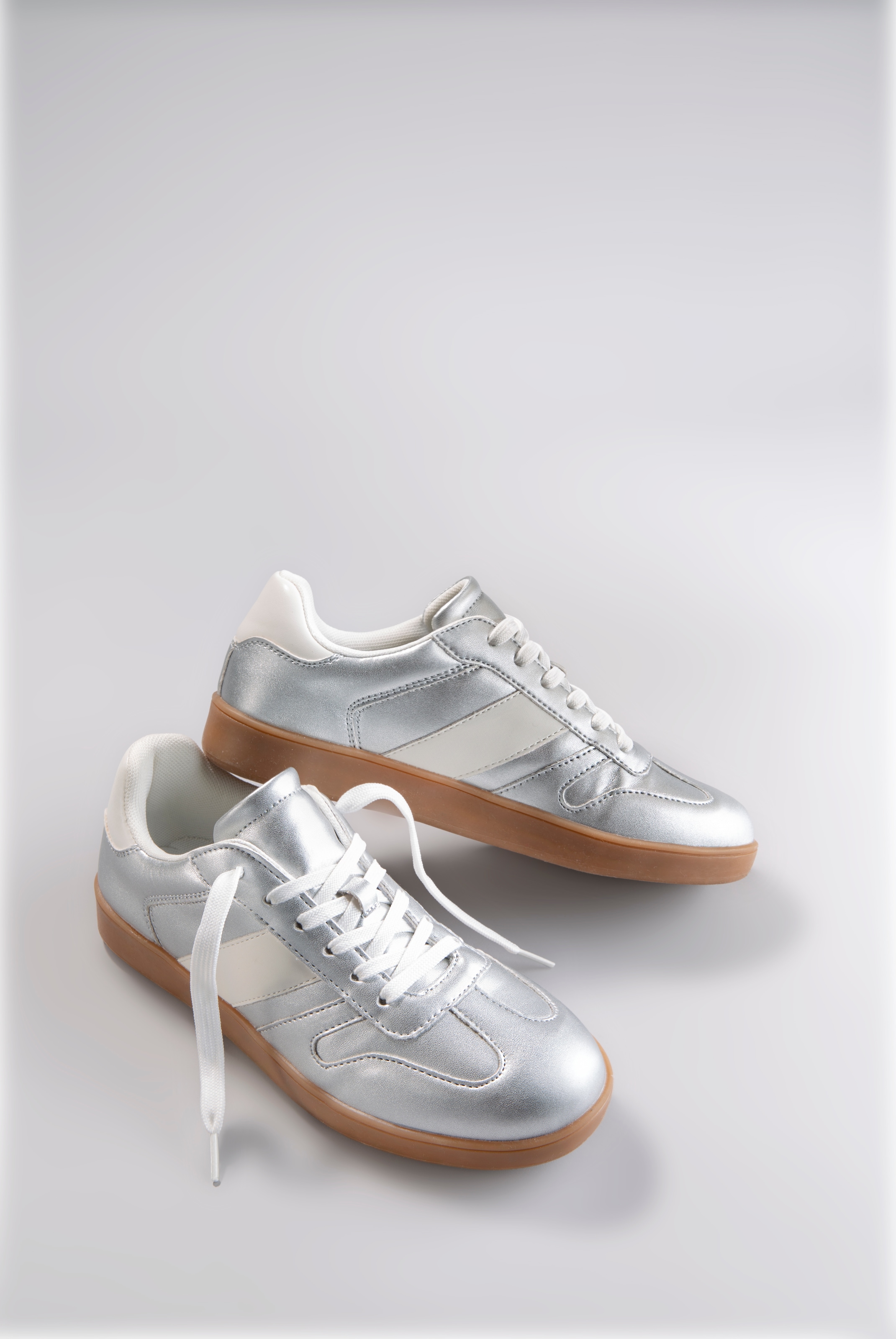 Aniston SHOES Sneaker  , Retro-Sneaker, Freizeitschuh, Schnürschuh - neue KOLLEKTION