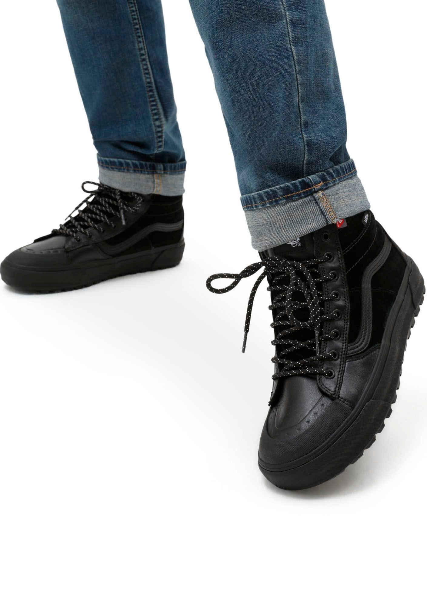 Vans Sneaker »SK8-Hi MTE-2«, mit kontrastfarbenem Logo an der Ferse