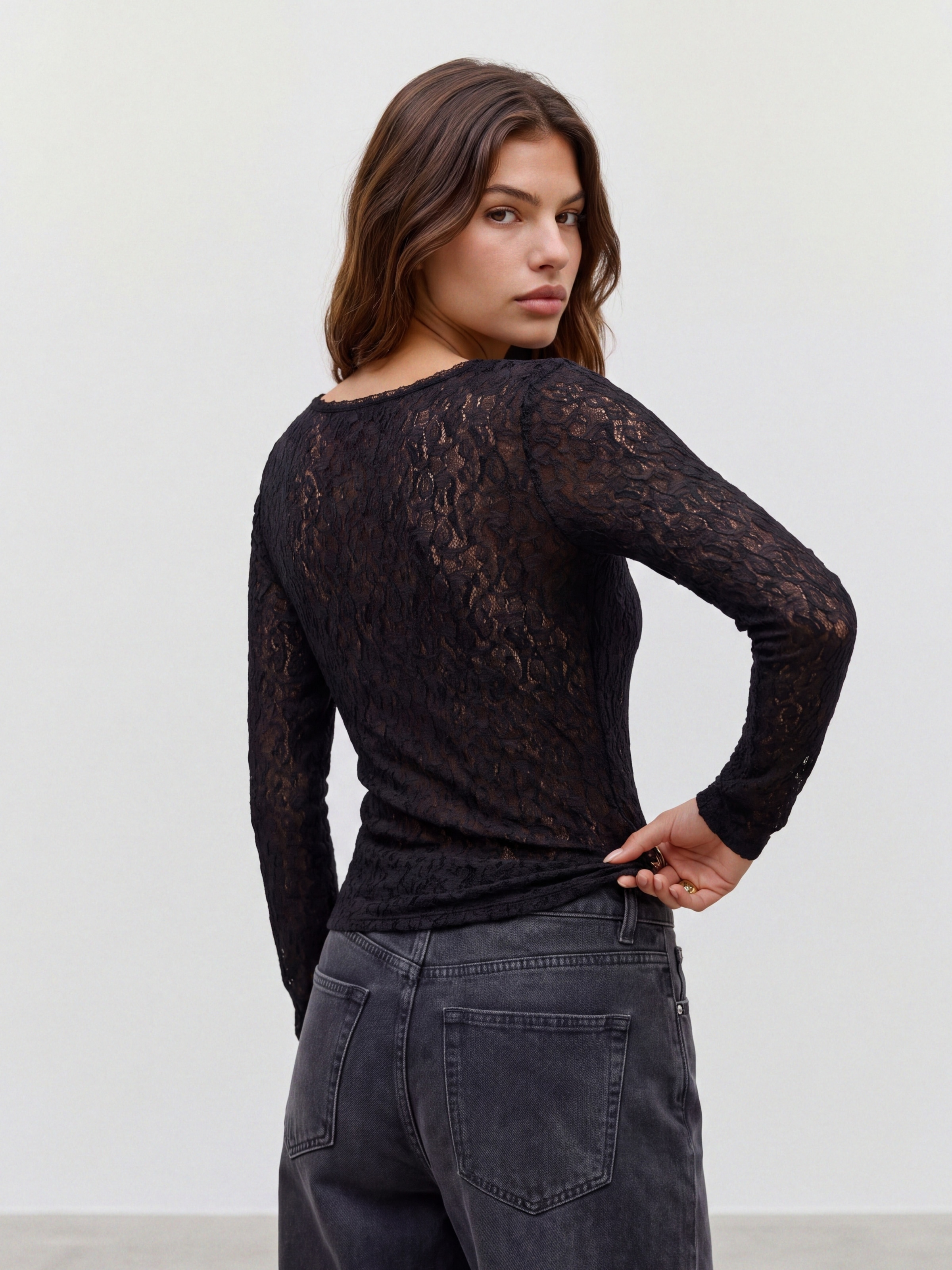 Vero Moda T-shirt à manches longues »VMFLORA LS 2-WAY LACE TOP JRS NOOS« Mélange de matières, coupe slim
