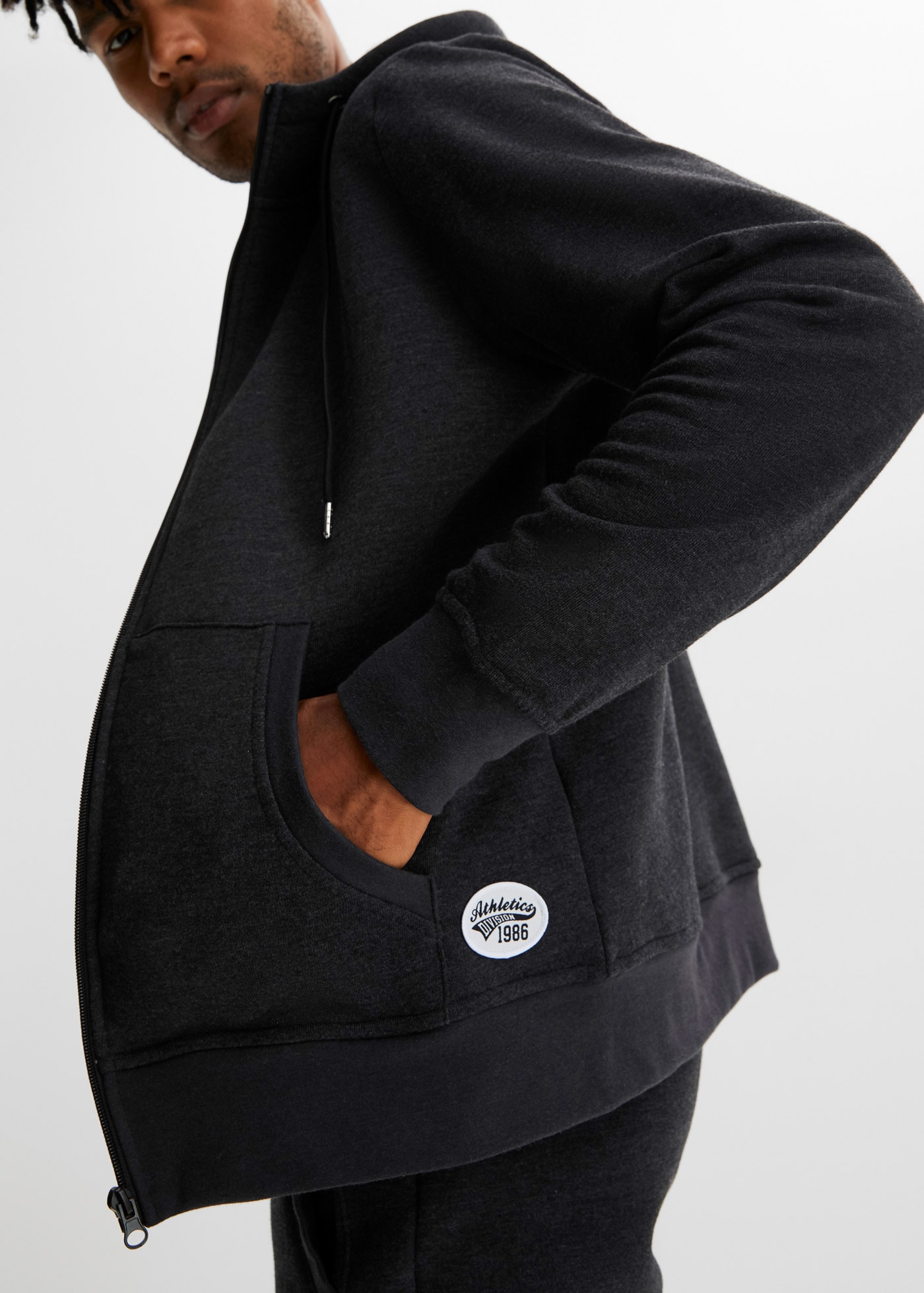 bonprix Veste sweat mit Kapuze, mit Teddyfutter, aus Baumwolle und Polyester