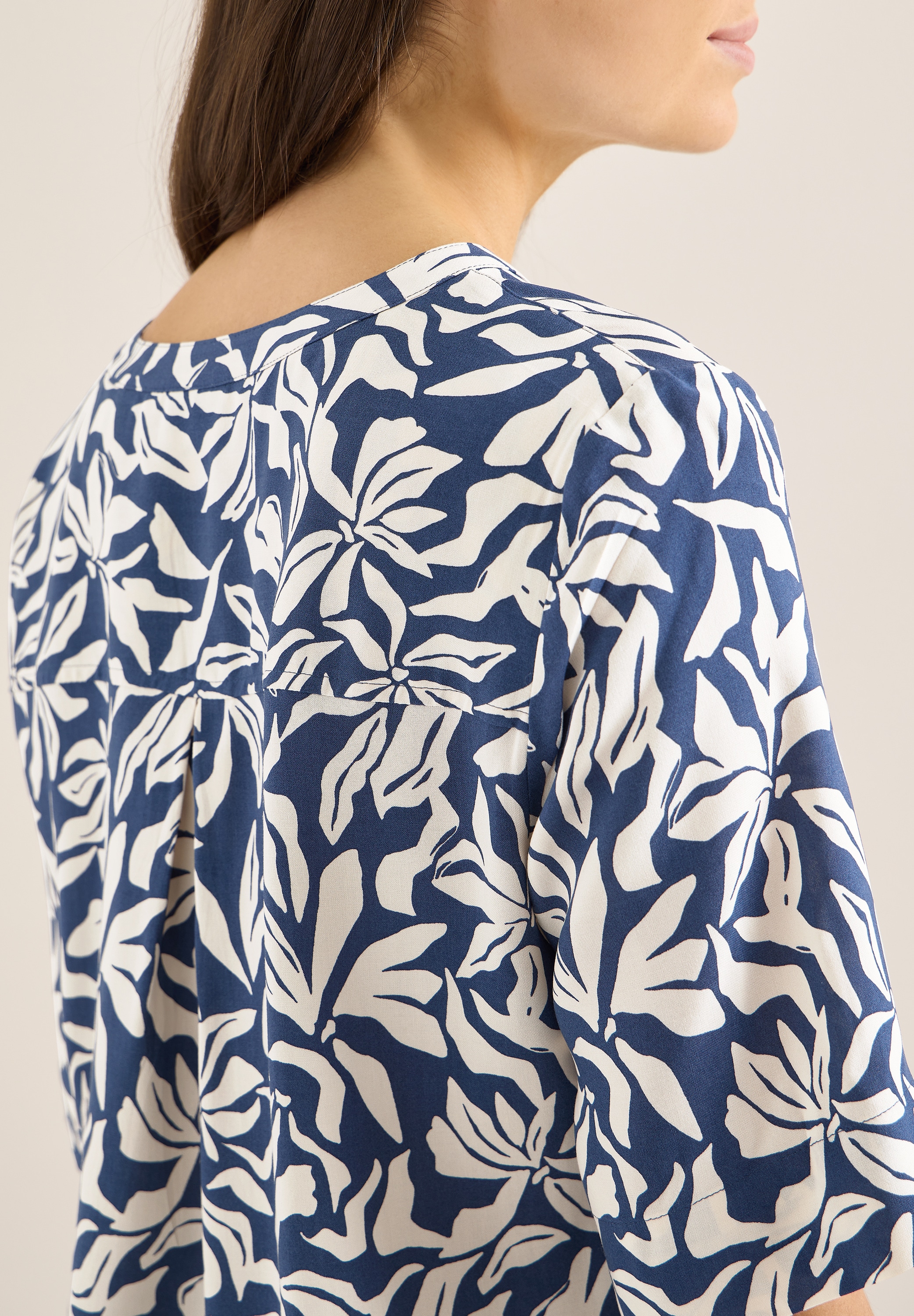 Cecil Druckbluse mit Split Neck und grafischem Muster