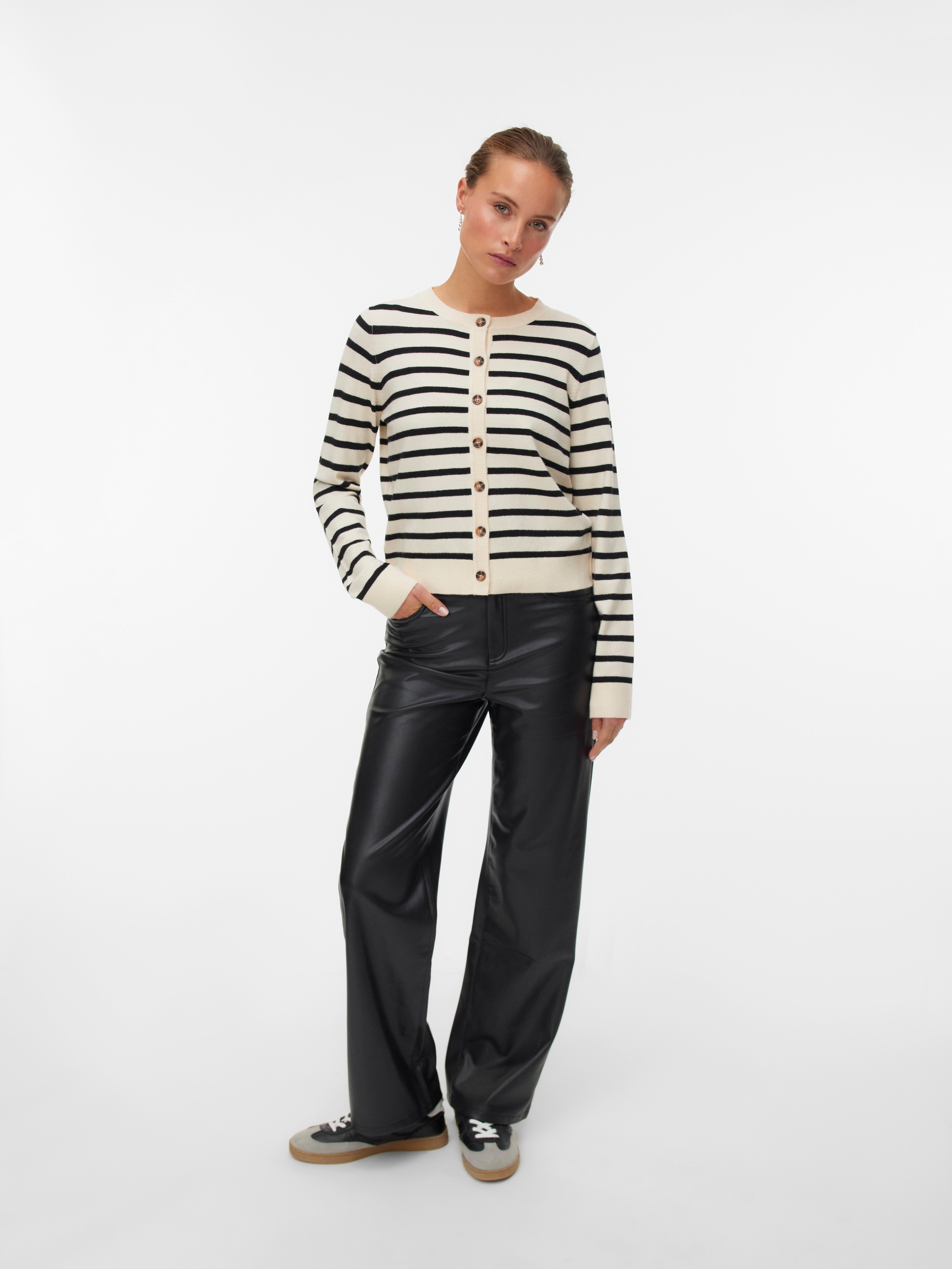 Vero Moda Veste en tricot »VMSABA PLAIN LS O-NECK CARDIGAN NOOS«