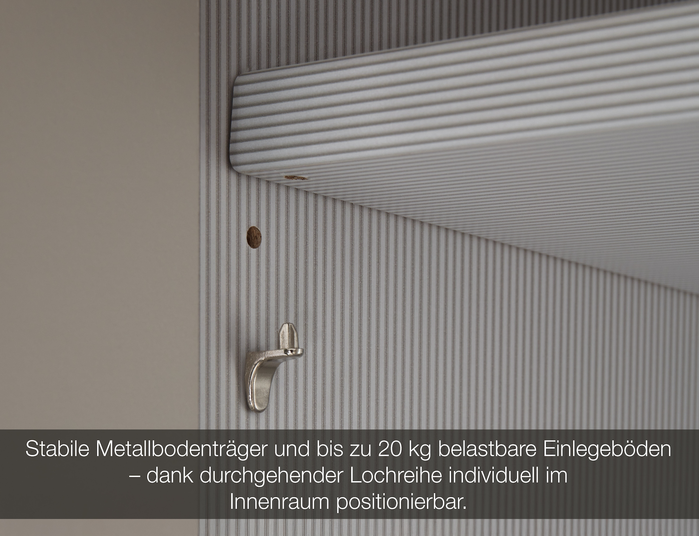 Musterring Armoires à vêtements »San Diego, Kleiderschrank, Schrank, Garderobe, mit Glastüren« 1 cuis tlg. 2 portes (amorties), 2 étagères, 1 tringle à vêtements, poignées chromées
