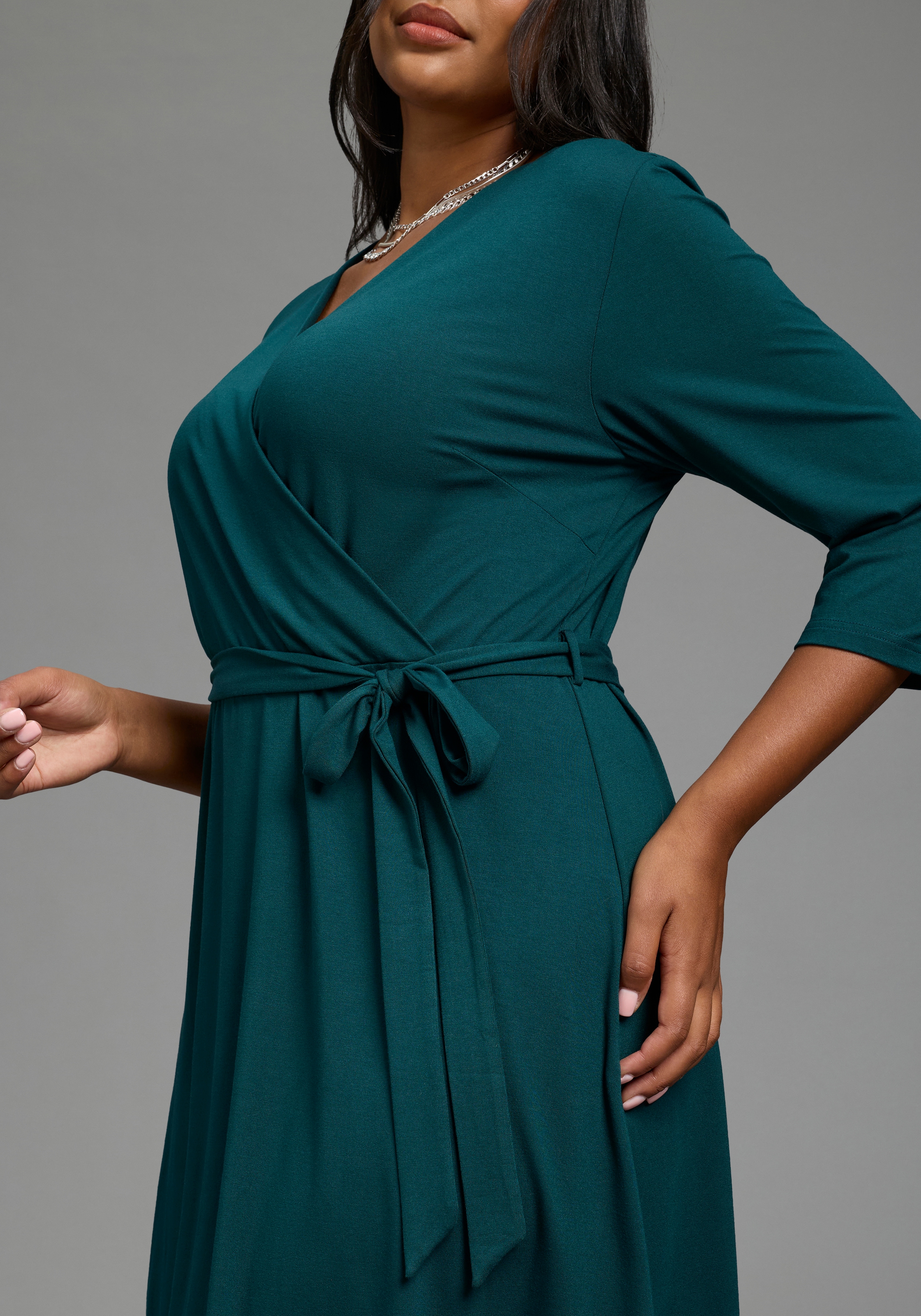 Laura Scott CURVE Robe en jersey »Grosse Grössen« en grandes tailles, aspect drapé, coupe cintrée
