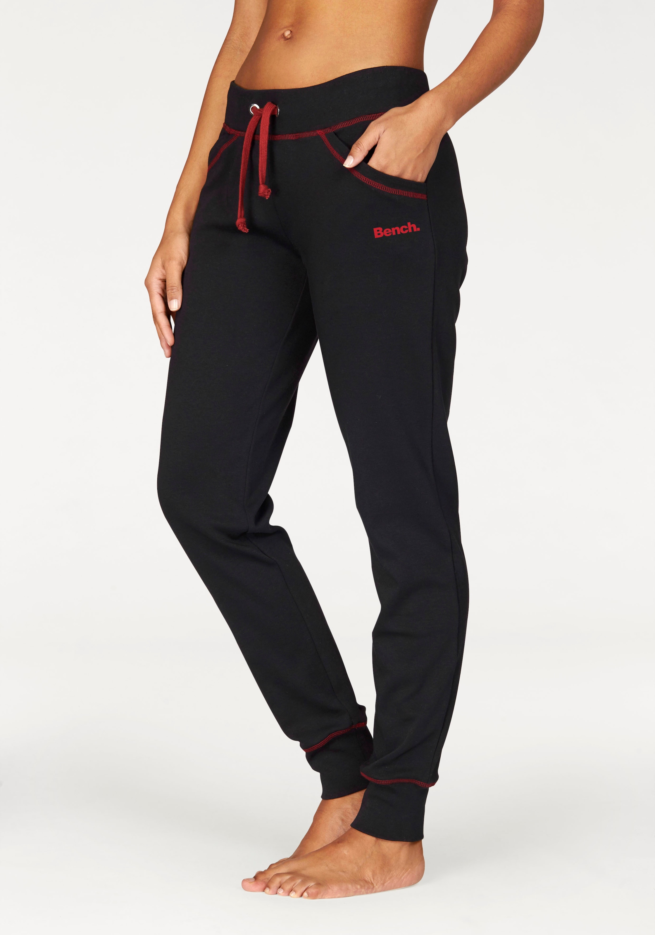 Bench. Loungewear Relaxhose, kontrastfarbenen mit Loungewear, Nähten, versandkostenfrei auf Loungeanzug