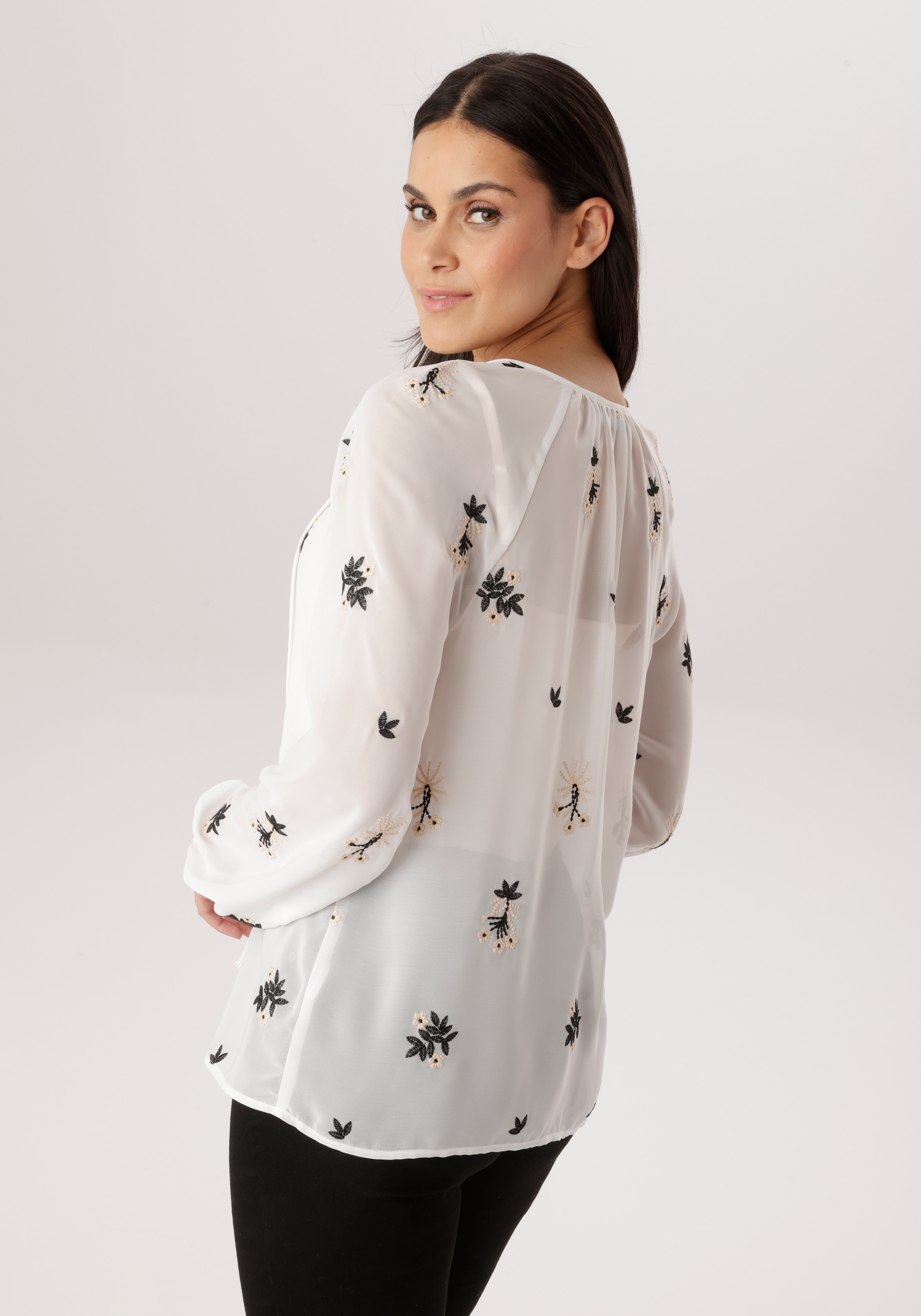 Aniston SELECTED Chiffonbluse mit modischer Blumenstickerei - NEUE KOLLEKTION