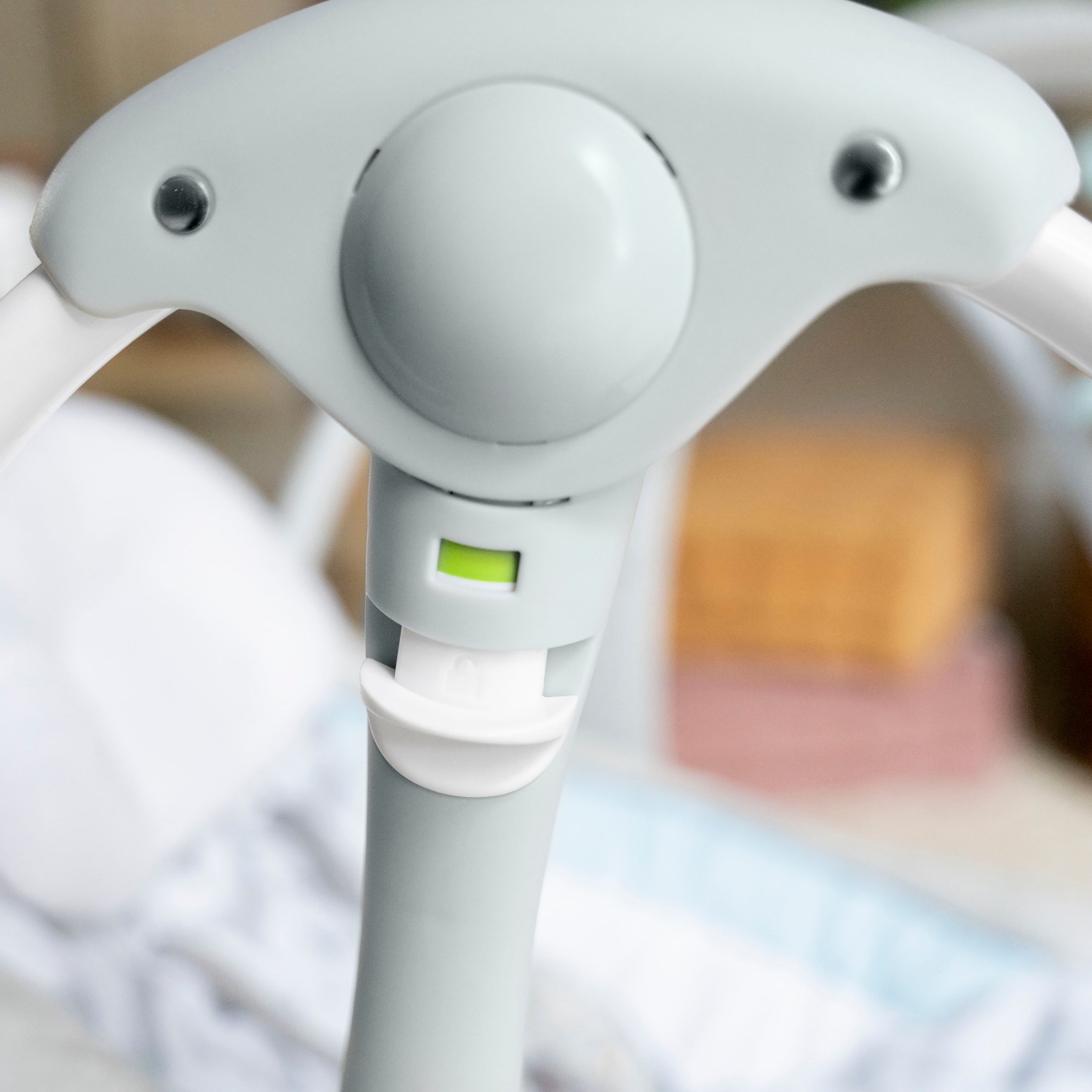 ingenuity Balançoire bébé »ConvertMe Swing-2-Seat Portable Swing - Raylan« mit automatischer Schaukelfunktion und Sound-Effekt