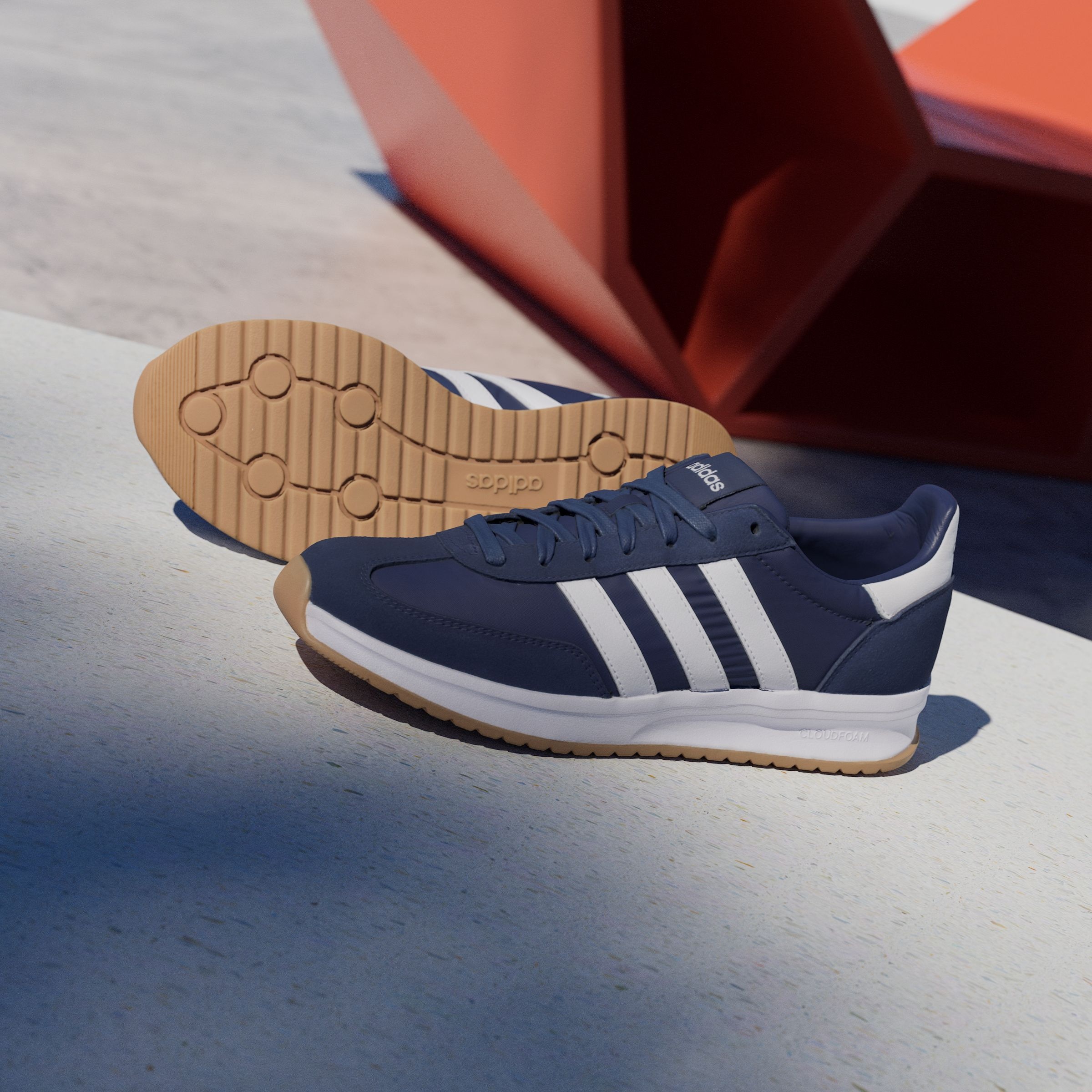 adidas Sportswear Sneaker »RUN 70S 2.0«, inspiriert vom Design des adidas SL72
