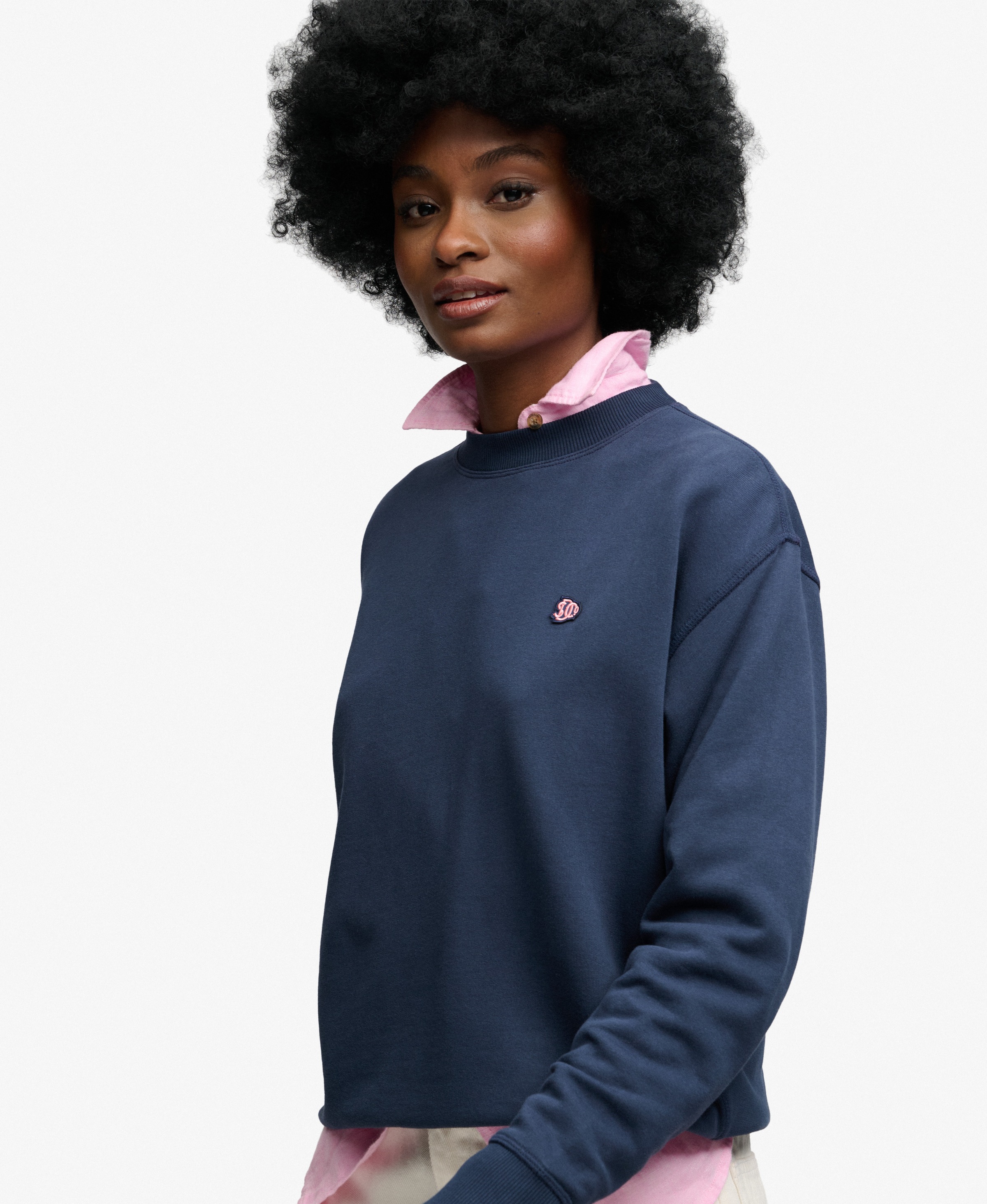 Superdry Sweatshirt »ESSENTIAL HERITAGE CREW«, mit Baumwolle und Sweatware, Relaxed Fit
