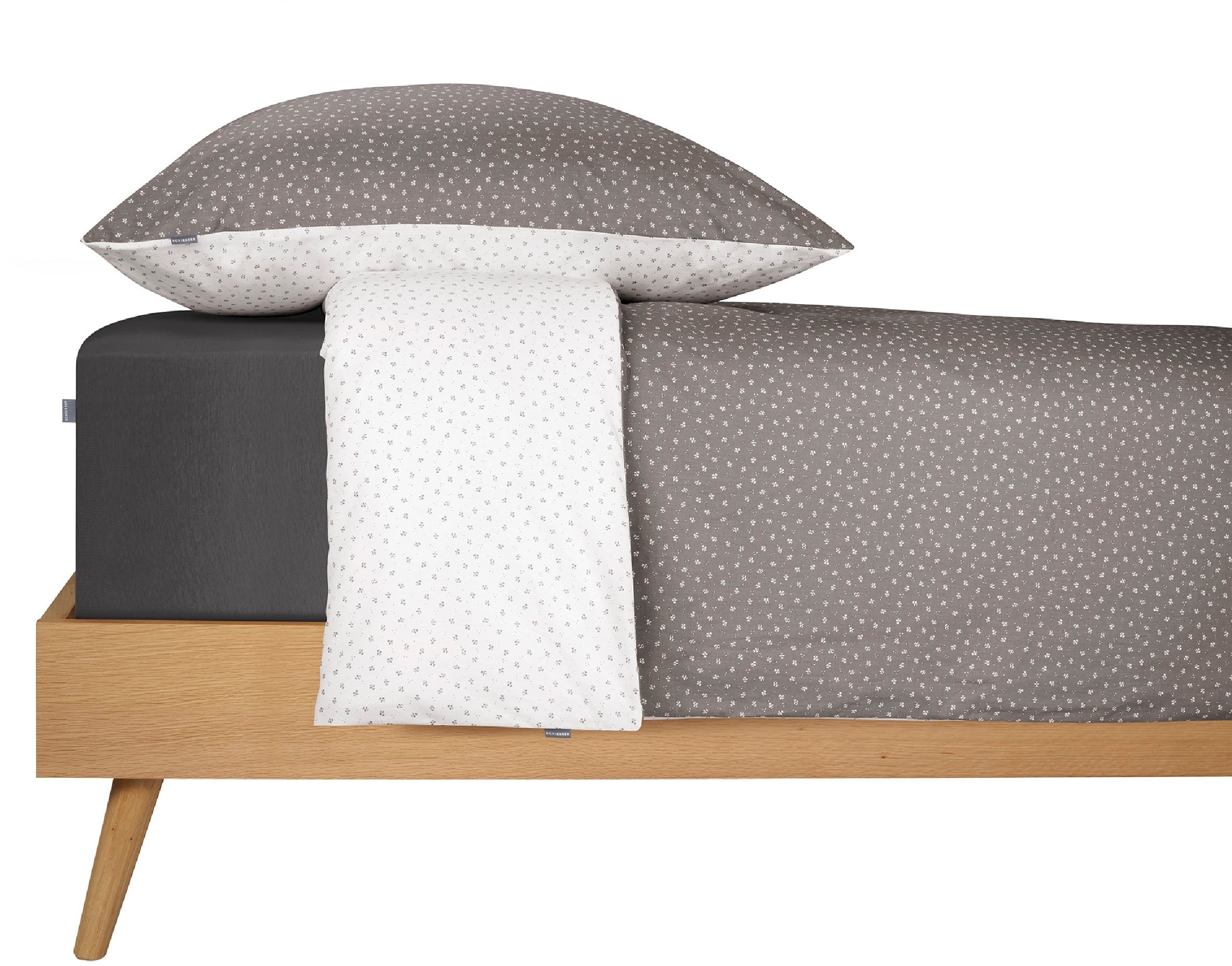 Schiesser Bettwäsche »Millie aus weicher Baumwolle mit filigranen Blüten«, MADE IN GREEN by OEKO-TEX®
