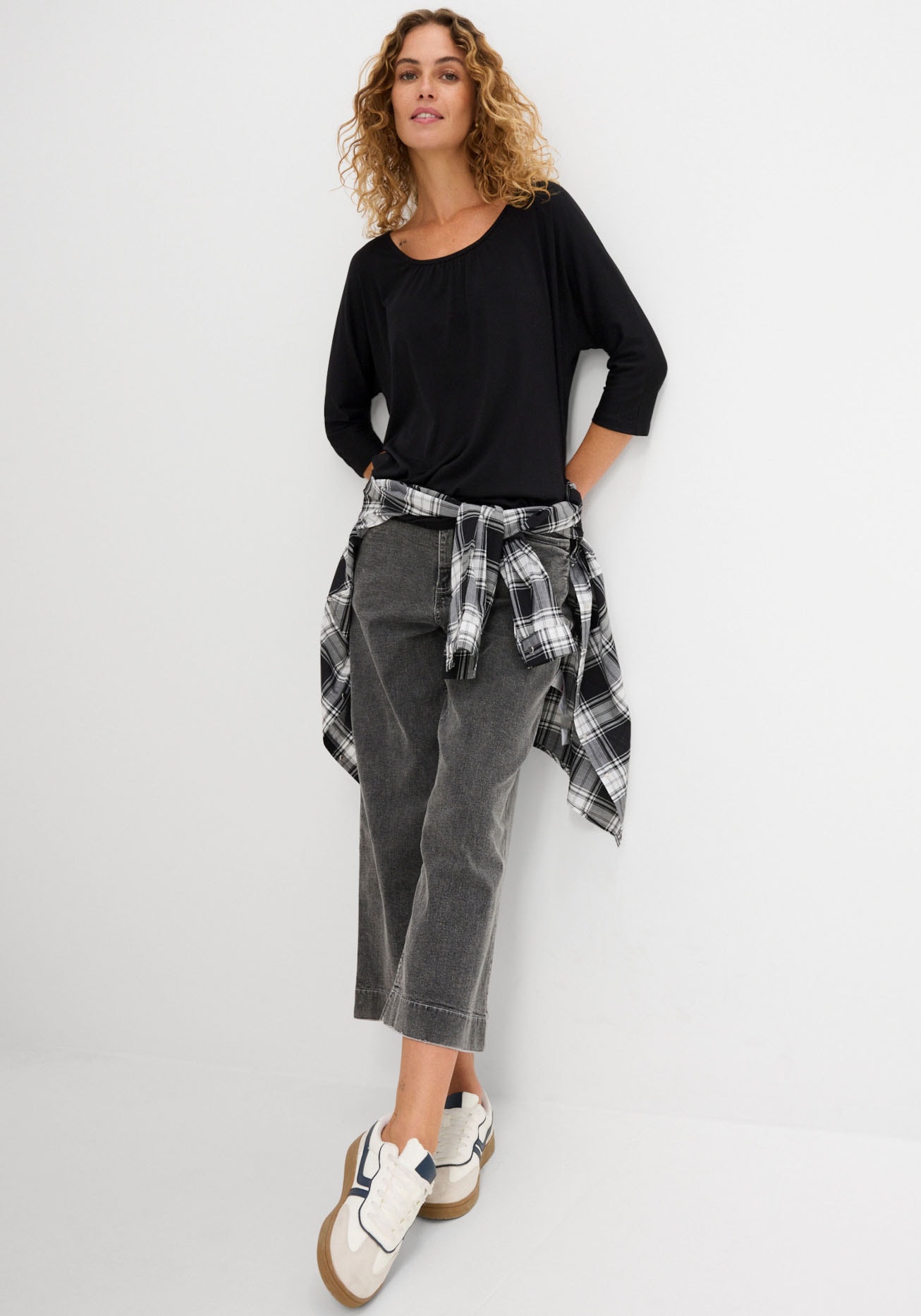 bonprix T-shirt oversize »Oversize-Shirt aus Viskose-Mix« lässig geschnittene Passform, mit Fledermausärmeln, aus Viskose-Mix