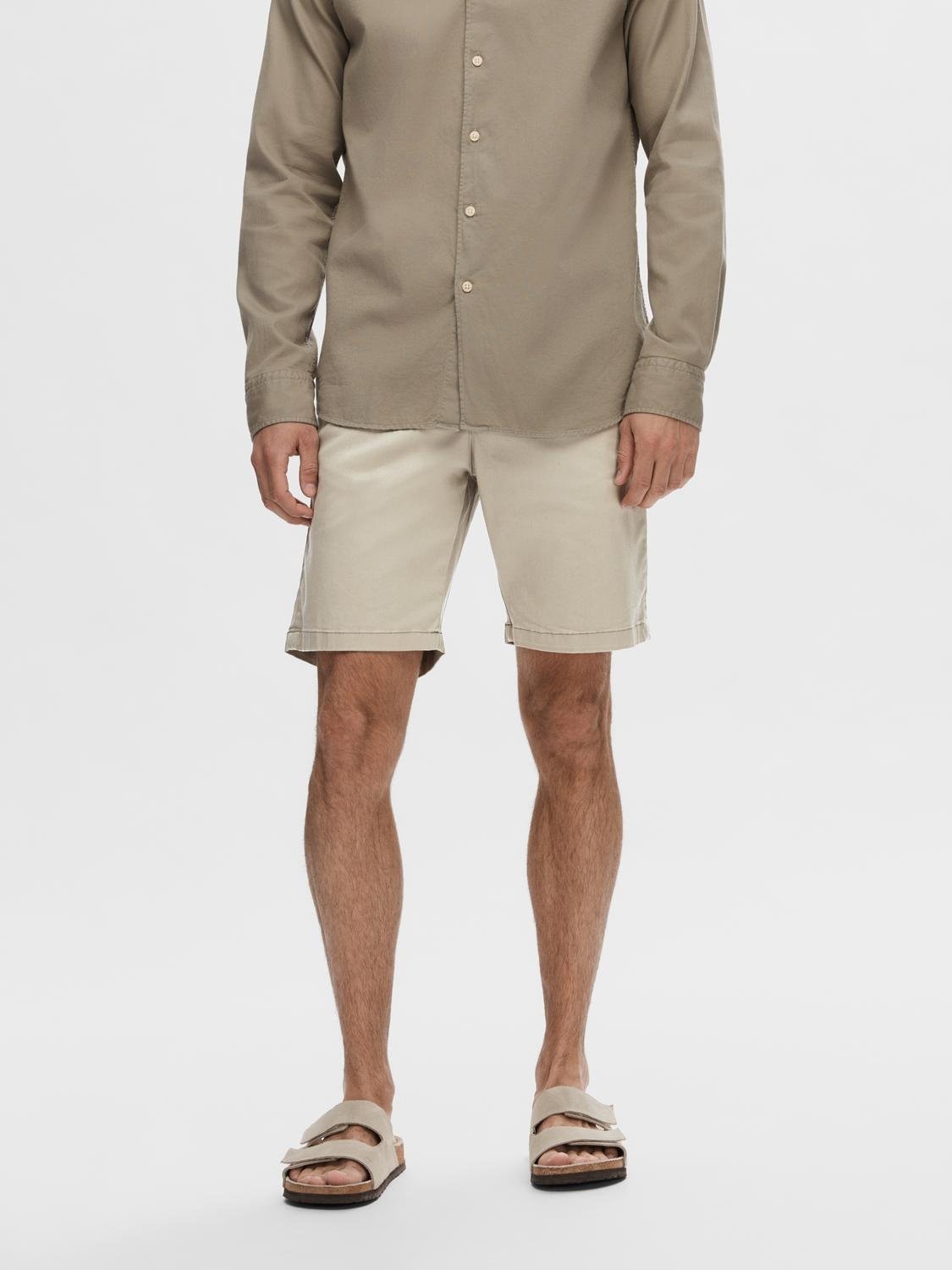 Image of SELECTED Chinoshorts "SLHSLIM-MILES FLEX SHORTS NOOS"
