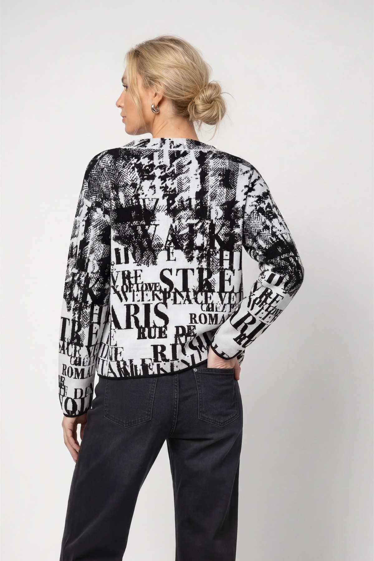 Monari Pull à col rond »Pullover Buchstabenjacquard« Coupe régulière avec col rond