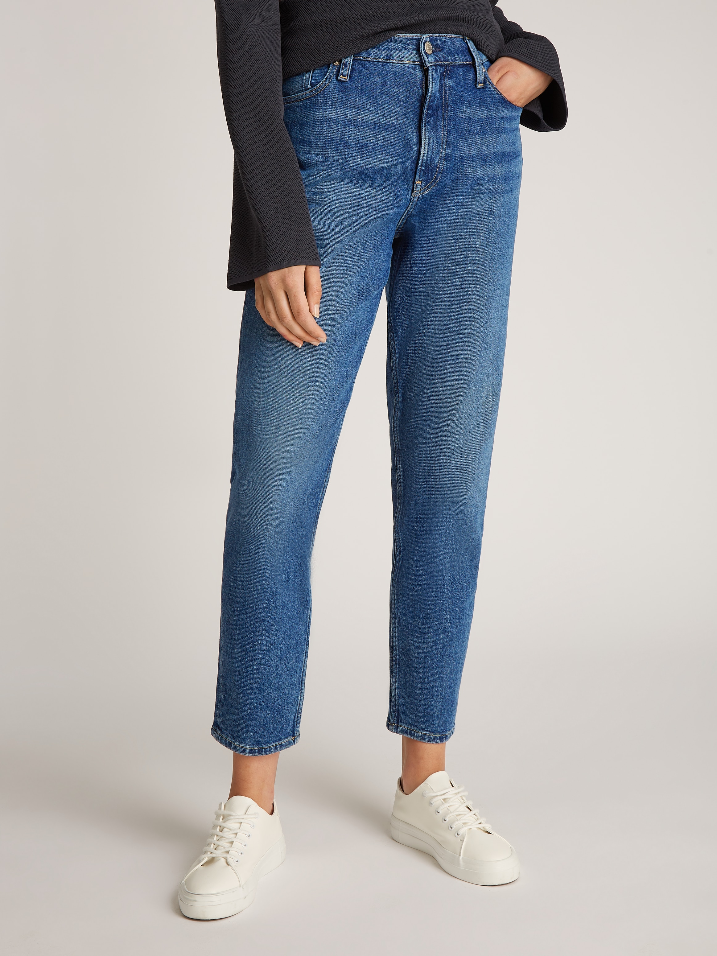 Calvin Klein Jeans Mom-Jeans »MOM JEAN«, mit Coinpocket, Logodruck