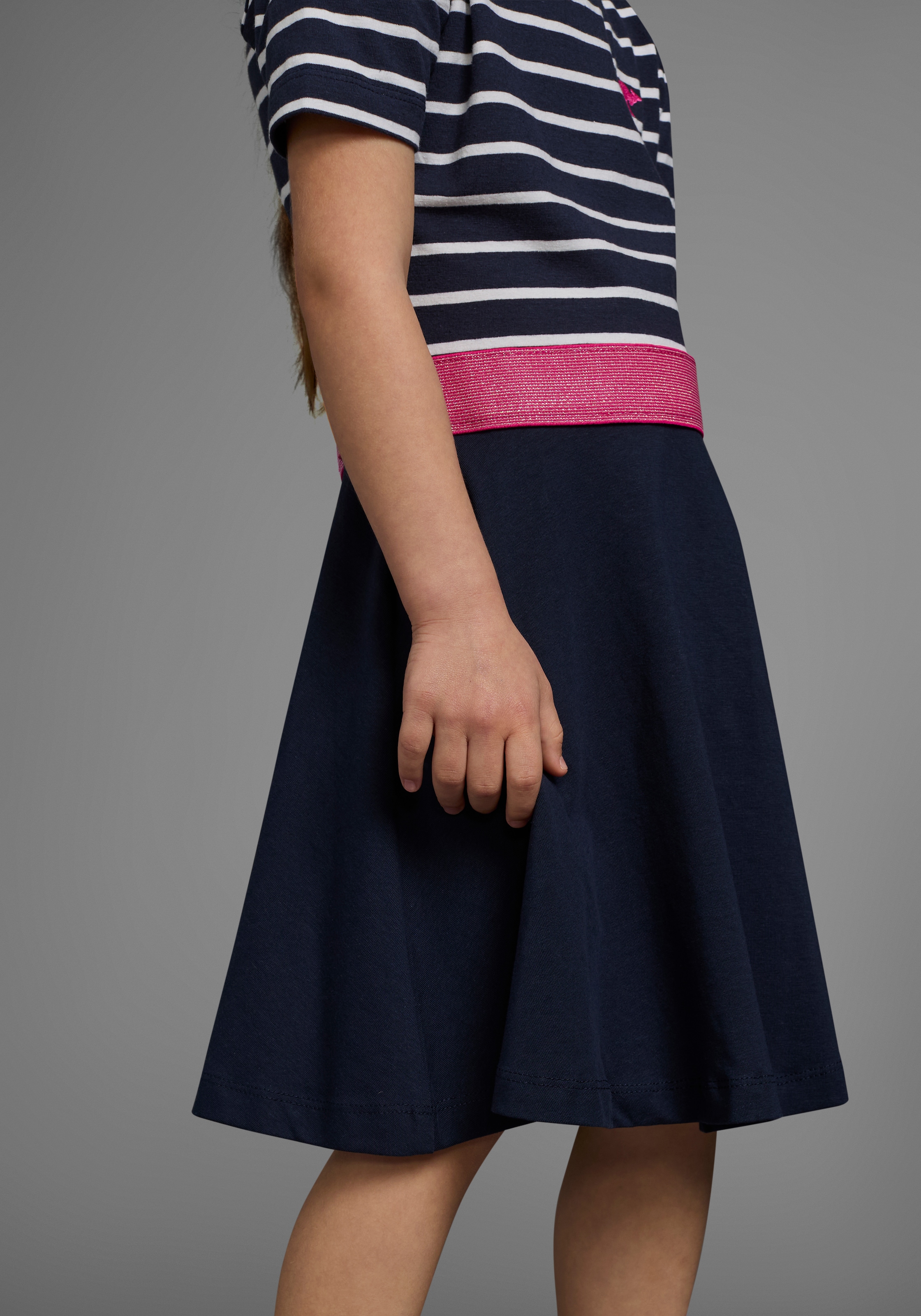 KangaROOS Jerseykleid »für kleine Mädchen«, kniefrei, aus Jersey, kurzärmelig