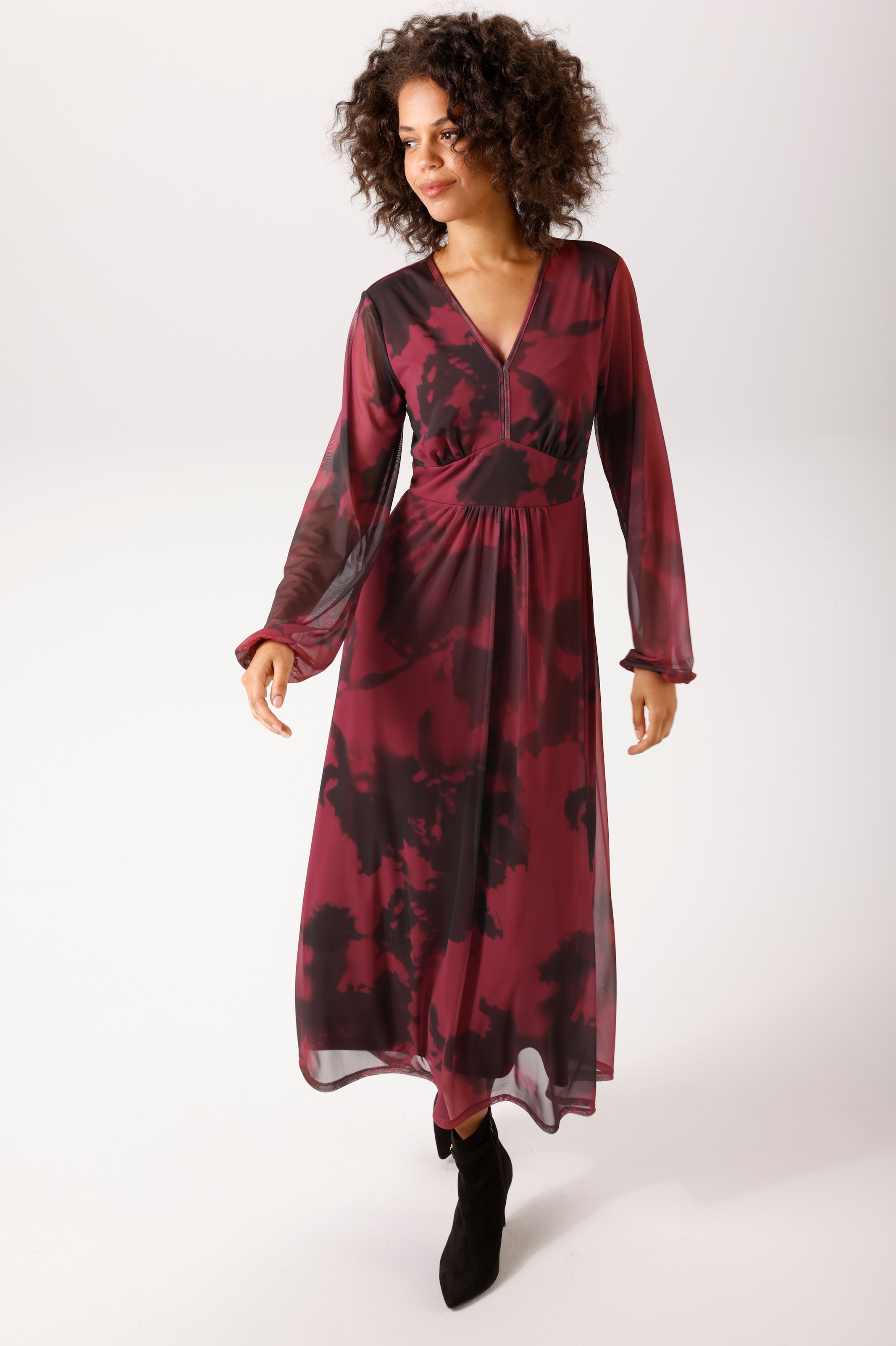 Image of Aniston CASUAL Maxikleid mit grossflächigen, grafischen Batik-Druck - NEUE KOLLEKTION