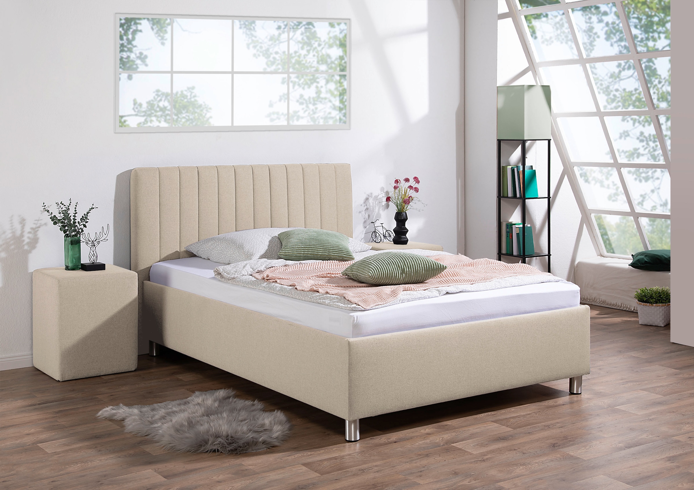 Maintal Lit rembourré »Kieferwald« mit Bettkasten, wahlweise mit Bonnell- oder Taschenfederkern Matrazte